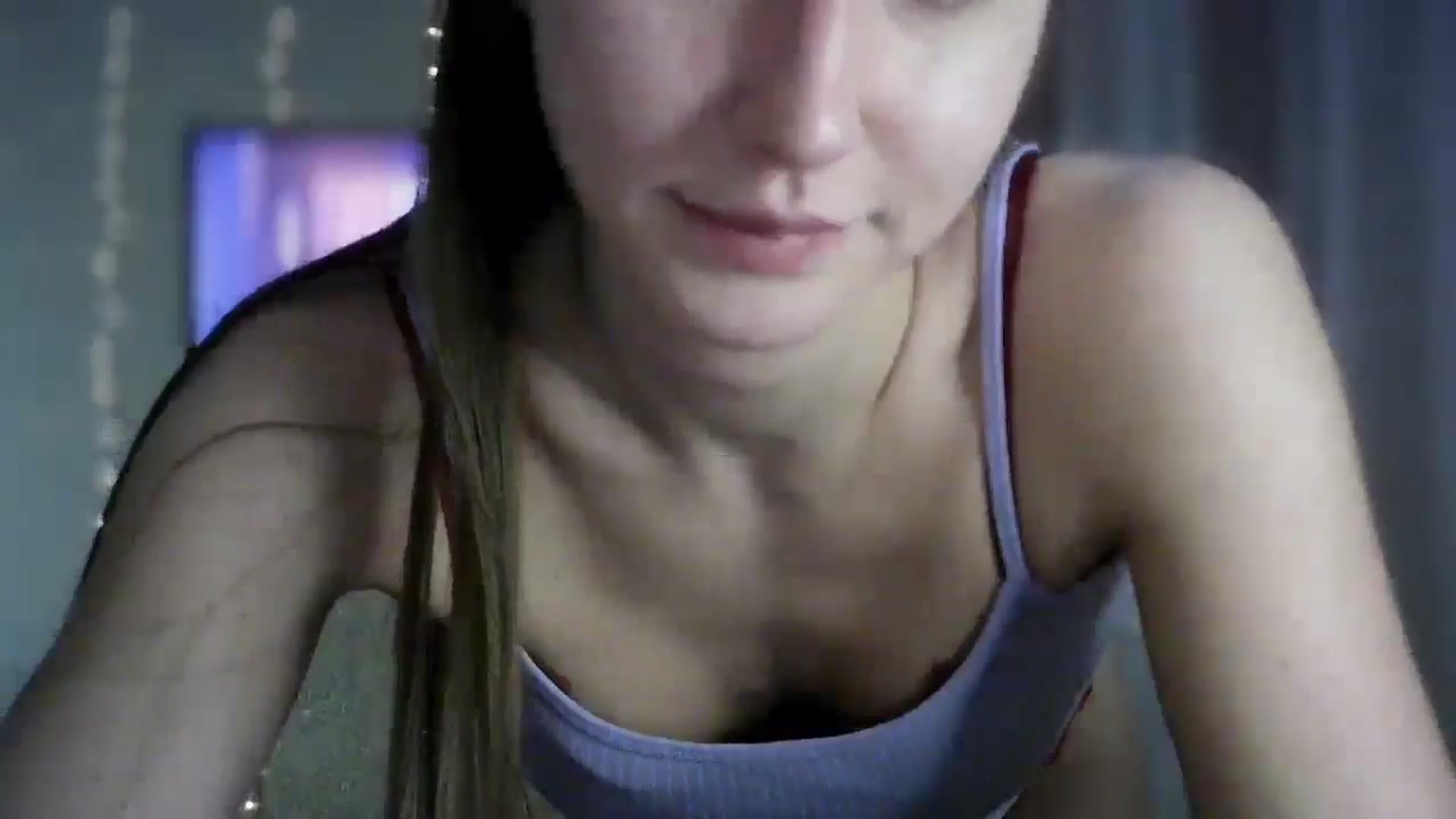 Gallery image thumbnail from bemyfriends's myfreecams stream on, 03/15/2026, 01:02 image 18 of 20