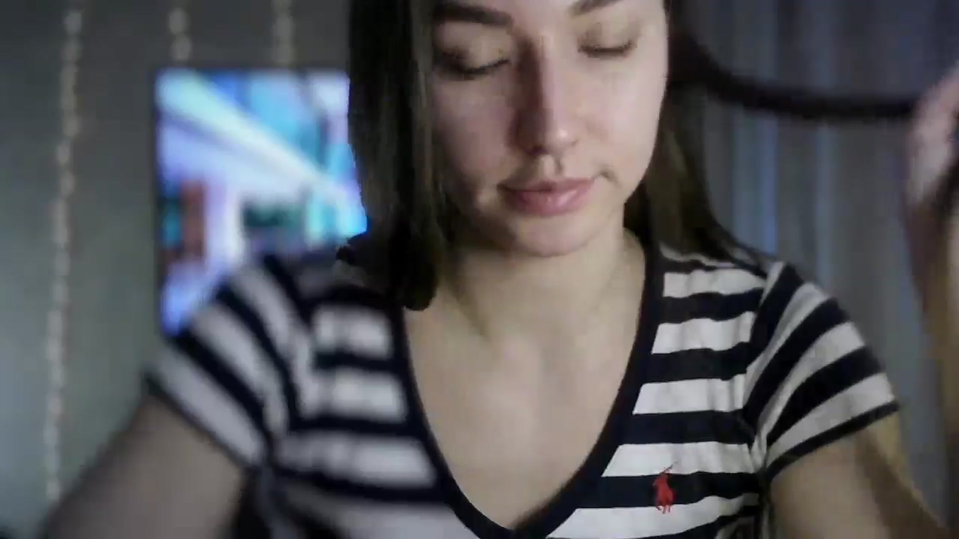 Gallery image thumbnail from bemyfriends's myfreecams stream on, 05/09/2026, 22:17 image 10 of 20