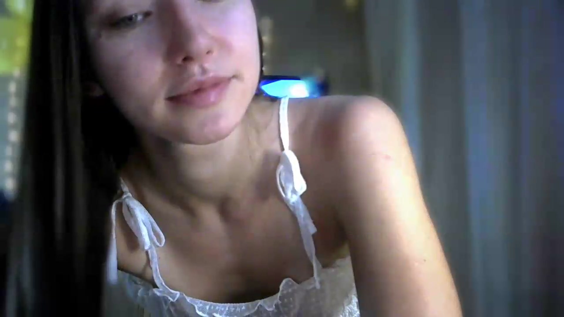 Gallery image thumbnail from bemyfriends's myfreecams stream on, 06/06/2026, 24:01 image 15 of 20