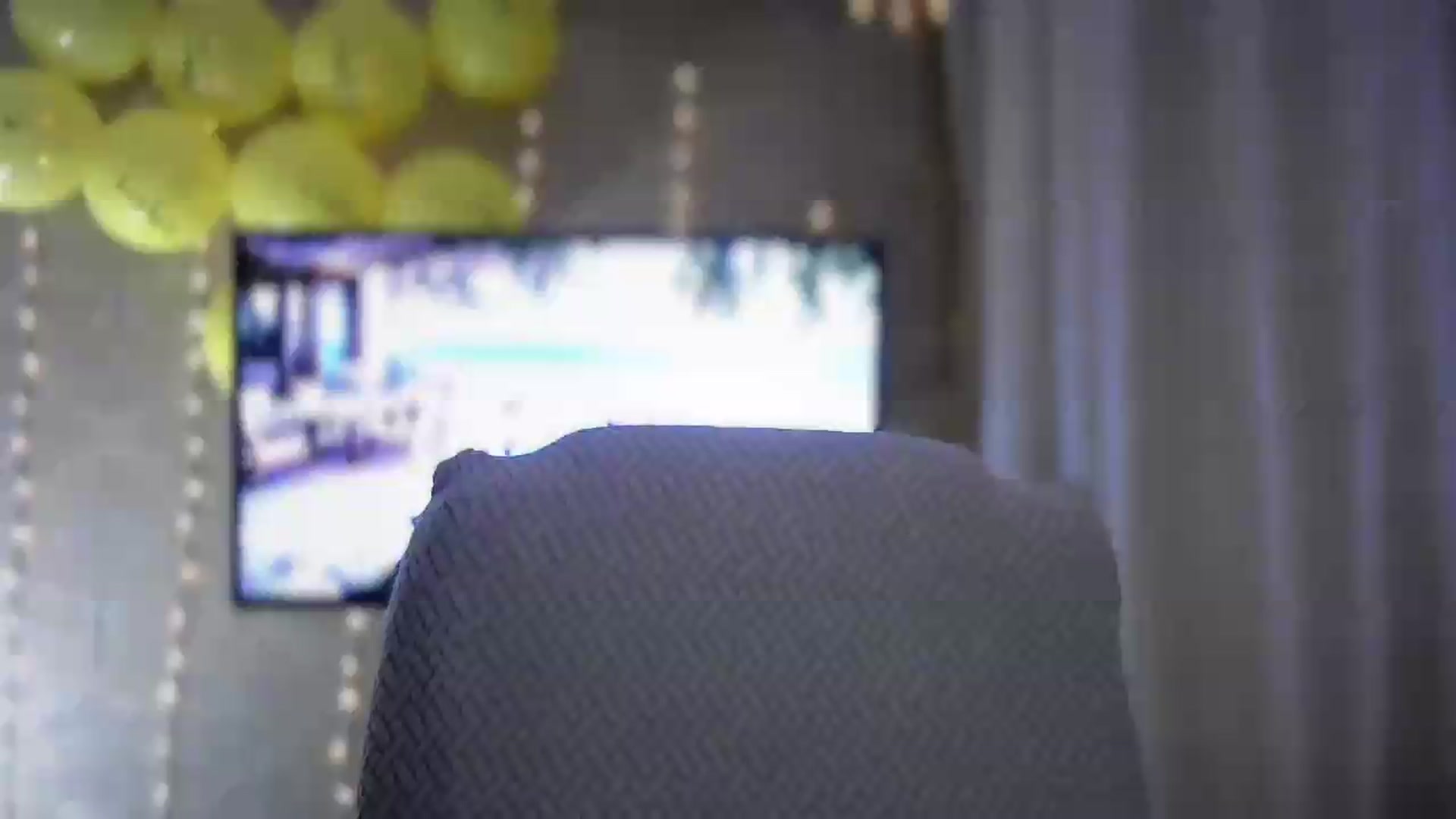 Gallery image thumbnail from bemyfriends's myfreecams stream on, 06/13/2026, 23:18 image 18 of 20