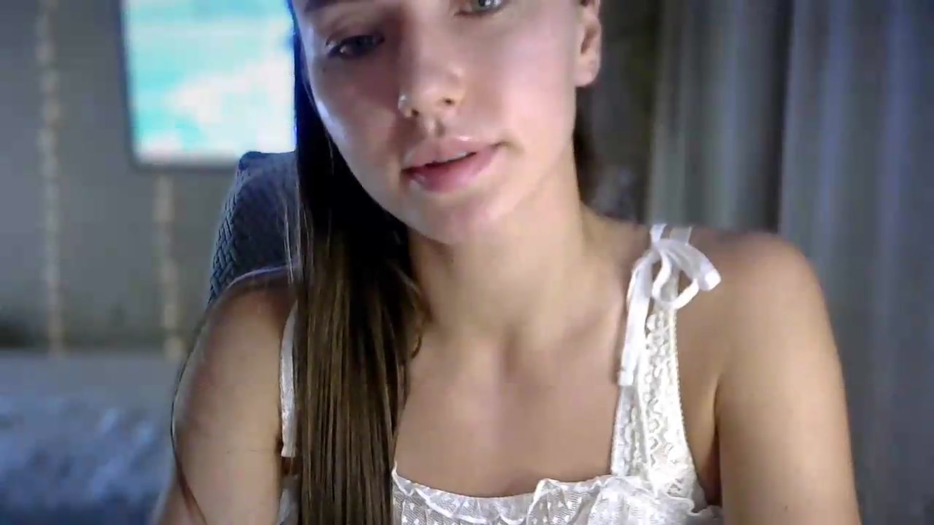 Gallery image thumbnail from bemyfriends's myfreecams stream on, 06/21/2026, 24:31 image 12 of 20