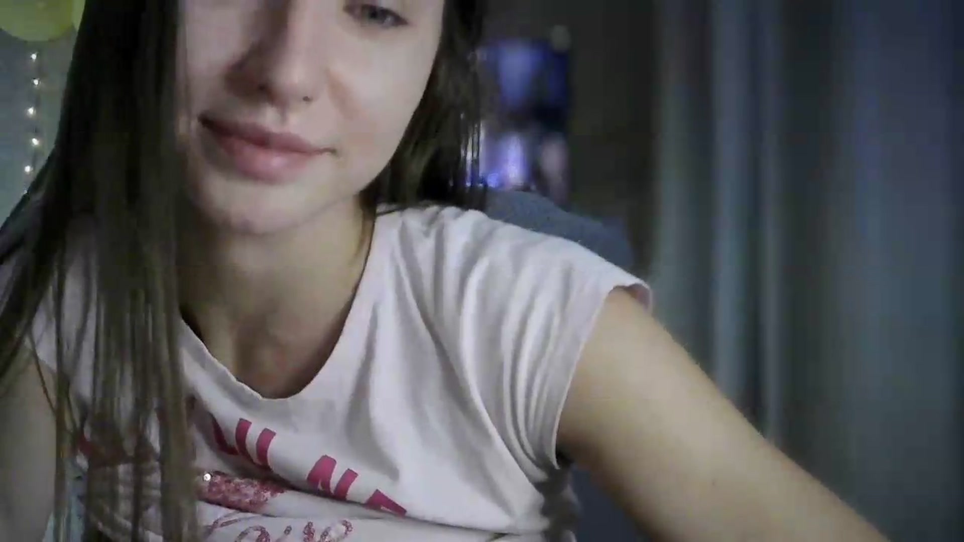 Gallery image thumbnail from bemyfriends's myfreecams stream on, 07/04/2026, 24:17 image 16 of 20