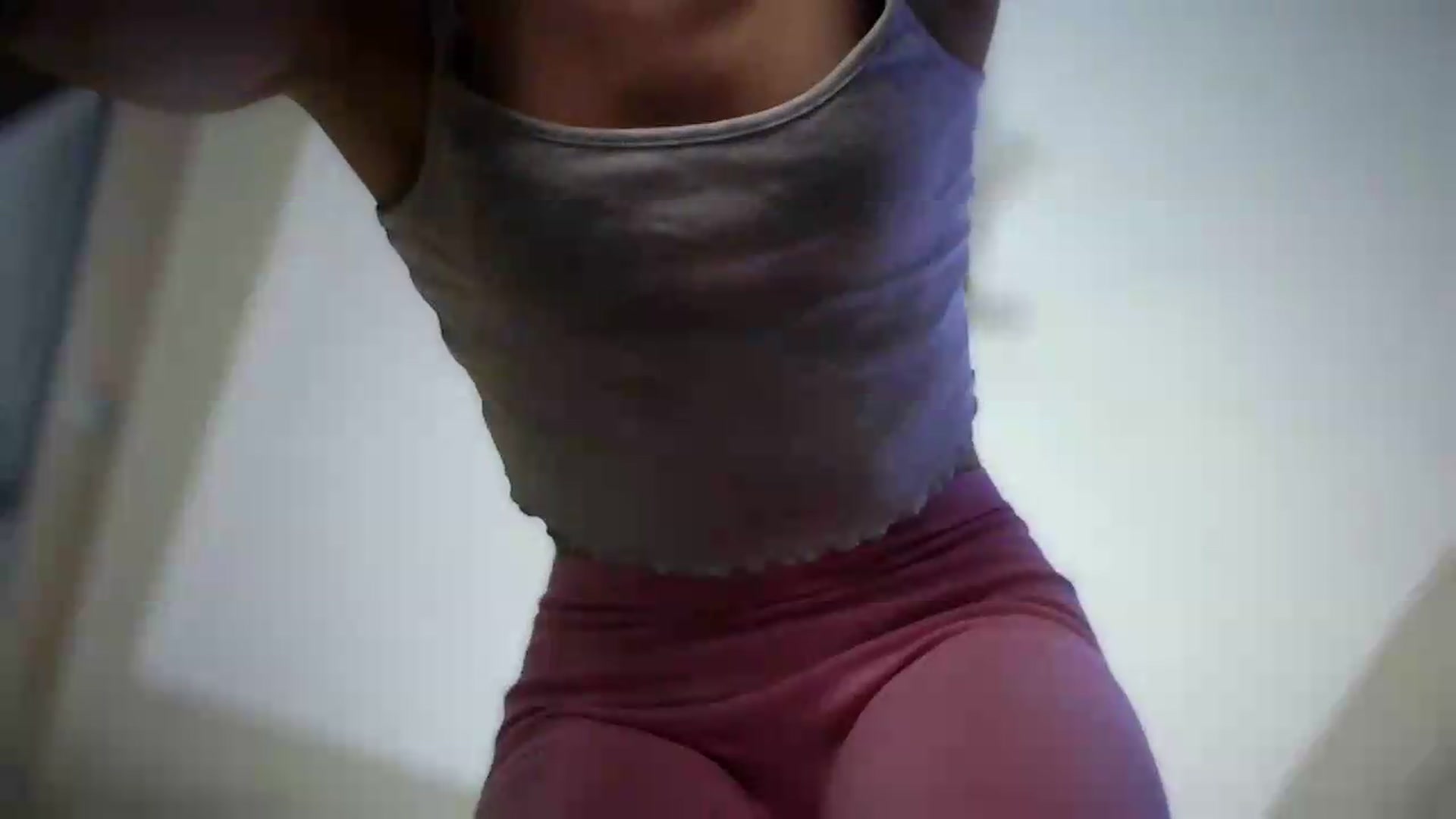 Gallery image thumbnail from bemyfriends's myfreecams stream on, 08/09/2026, 24:02 image 17 of 20