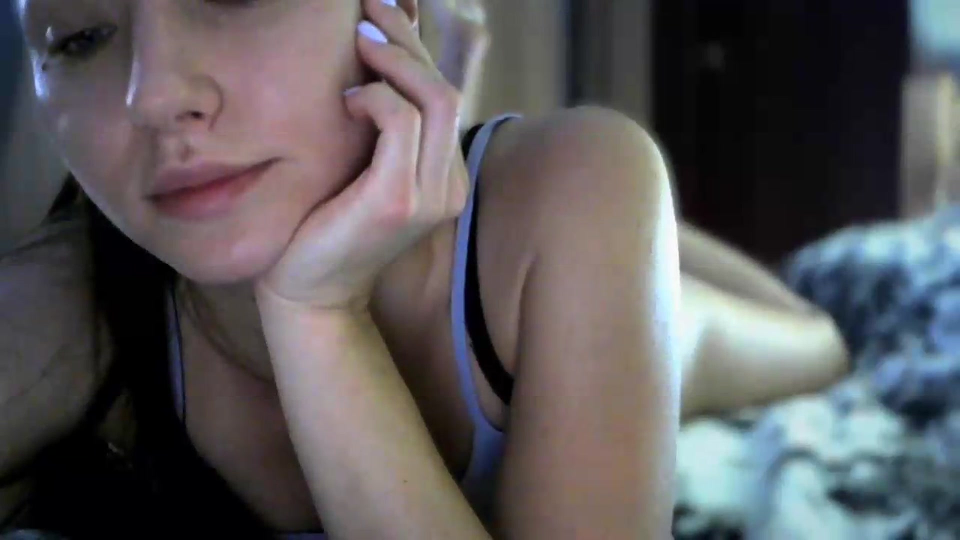 Gallery image thumbnail from bemyfriends's myfreecams stream on, 08/14/2026, 23:48 image 18 of 20
