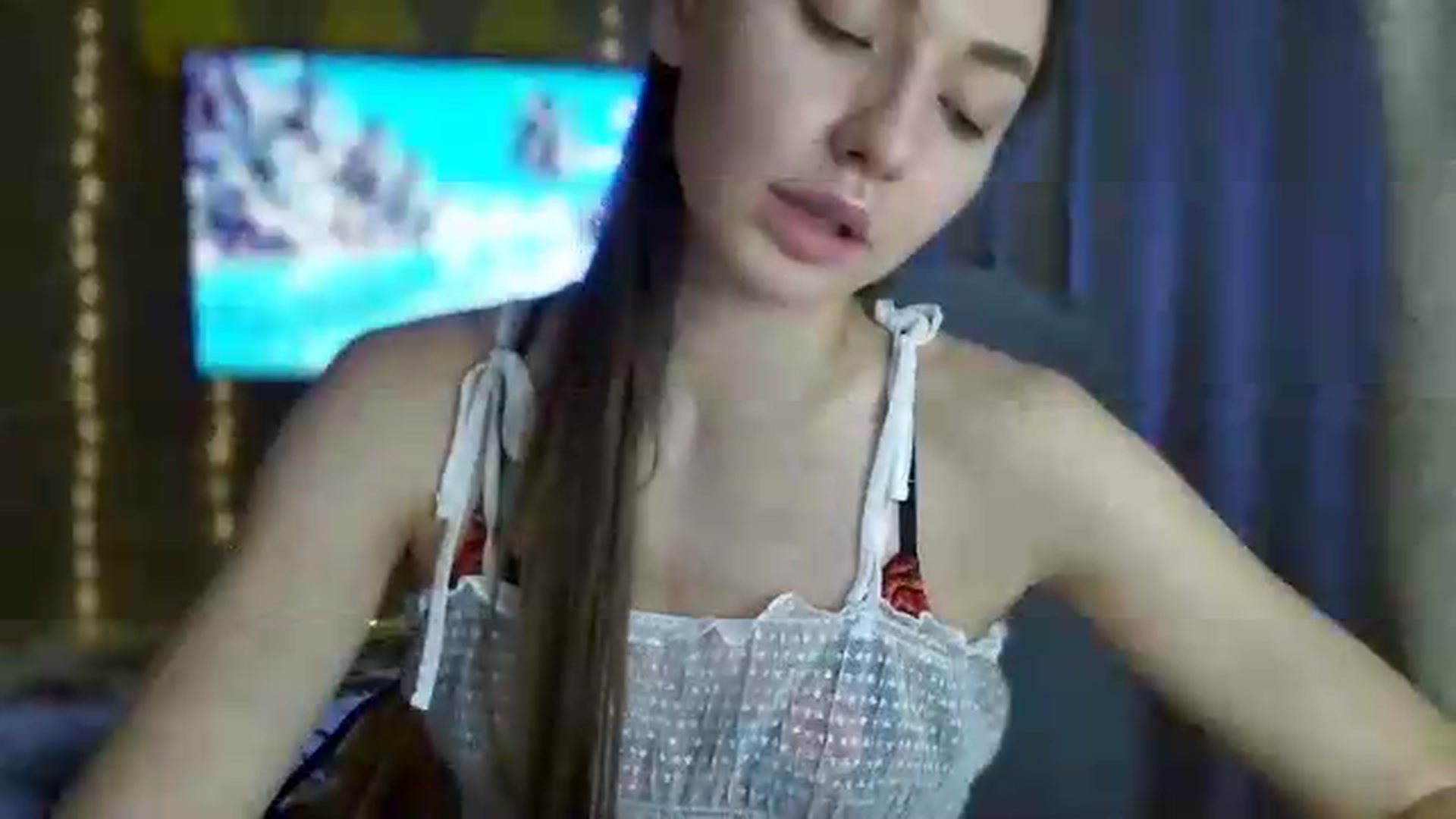 Gallery image thumbnail from bemyfriends's myfreecams stream on, 08/27/2026, 23:04 image 5 of 20
