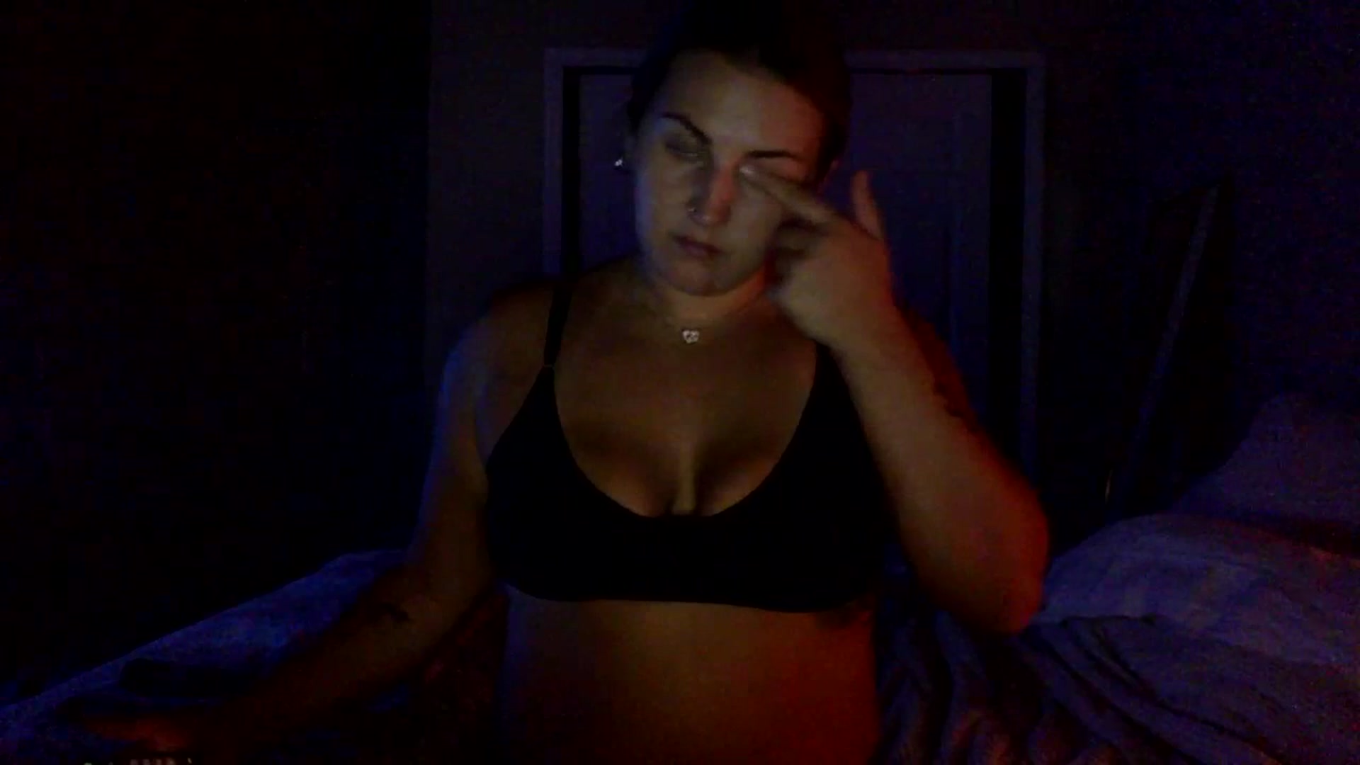 Gallery image thumbnail from berryboo22's myfreecams stream on, 07/14/2023, 01:11 image 8 of 20