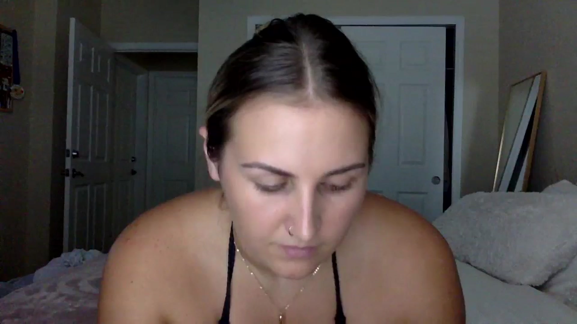 Gallery image thumbnail from berryboo22's myfreecams stream on, 07/30/2023, 23:01 image 3 of 20
