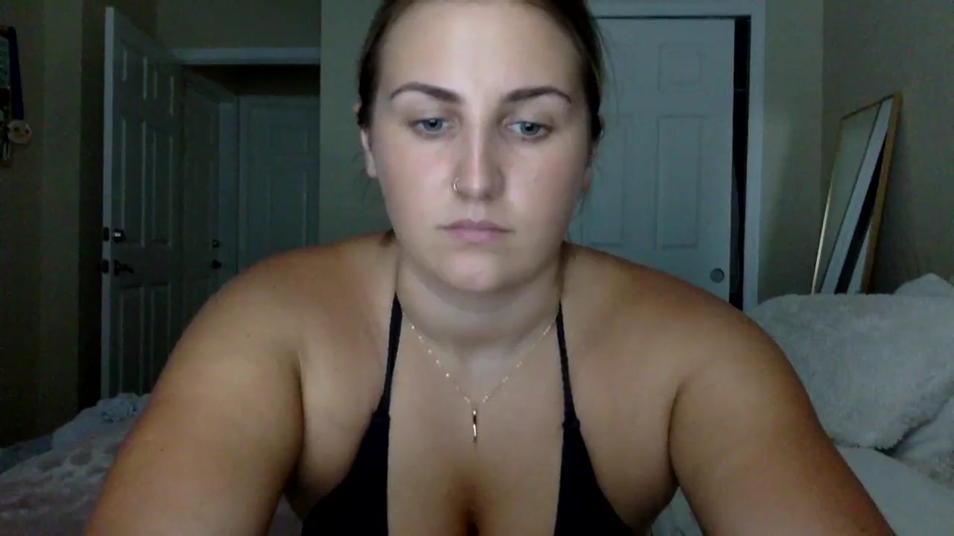 Gallery image thumbnail from berryboo22's myfreecams stream on, 07/30/2023, 23:01 image 2 of 20