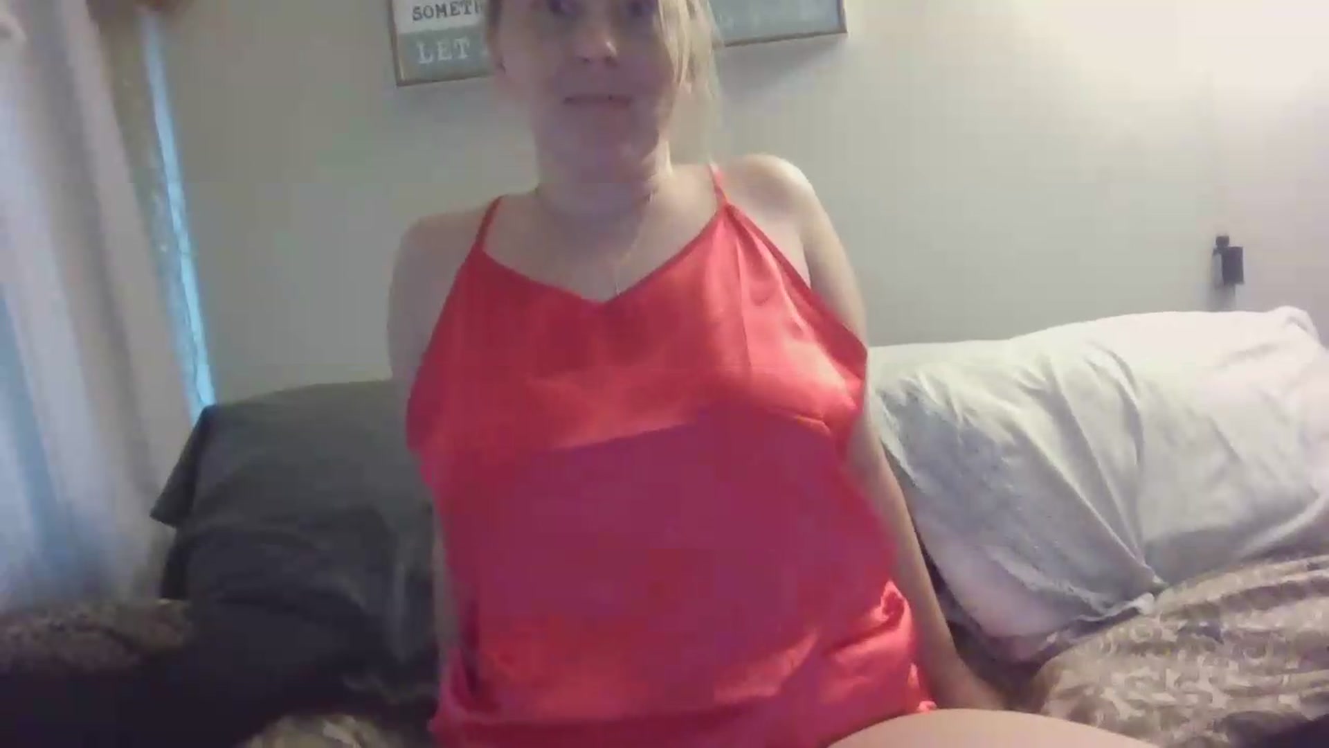 Gallery image thumbnail from bethbabe123's myfreecams stream on, 07/19/2026, 12:13 image 5 of 20