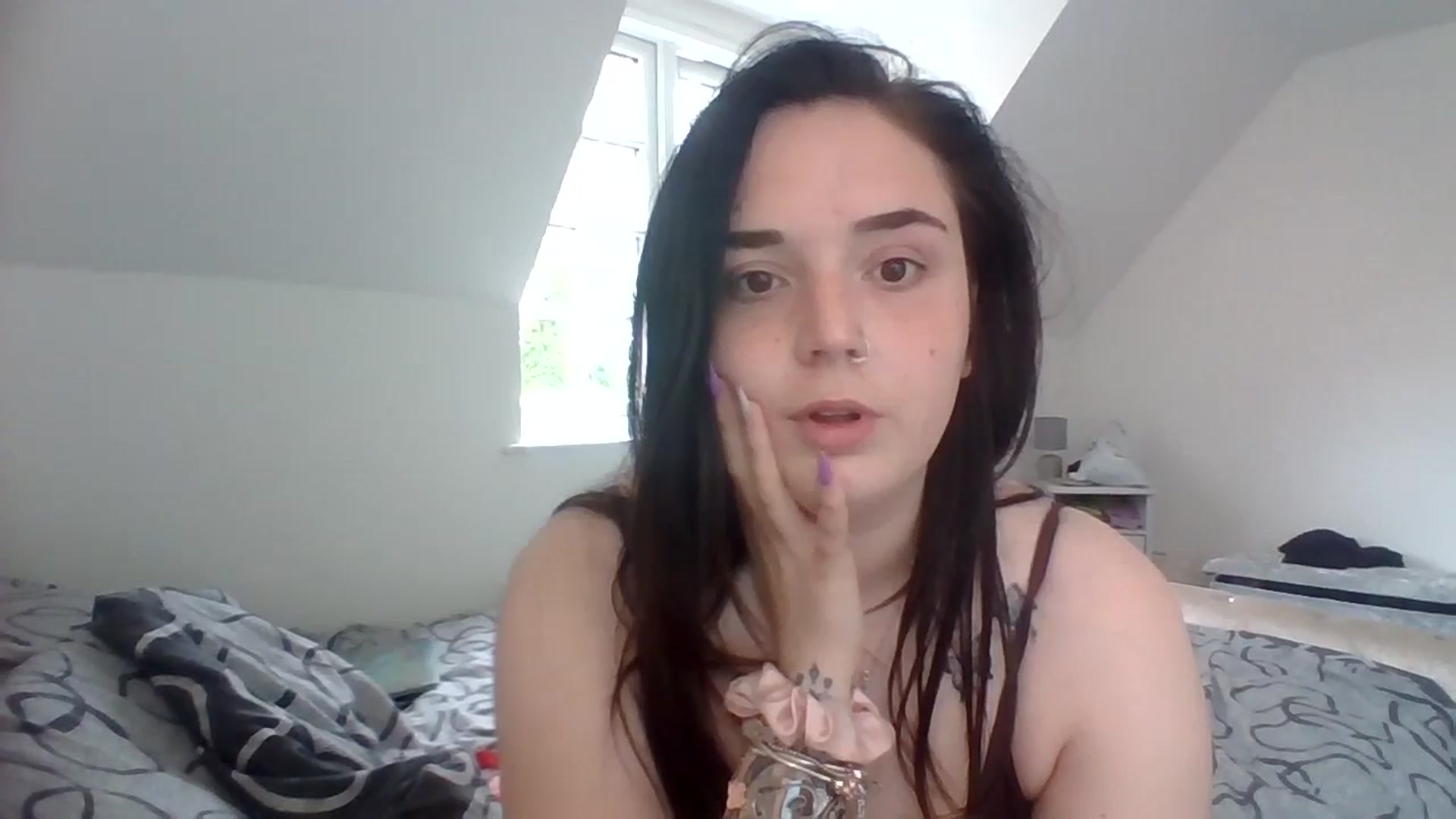 Gallery image thumbnail from bigassbrunxox's myfreecams stream on, 06/14/2024, 13:41 image 12 of 20