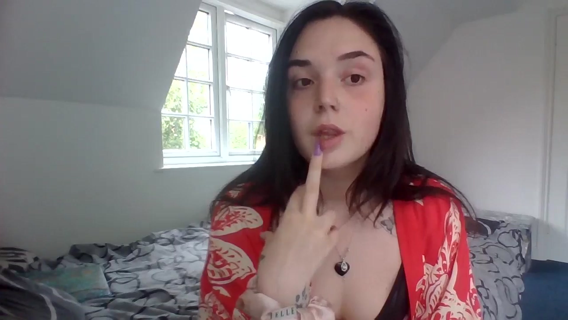 Gallery image thumbnail from bigassbrunxox's myfreecams stream on, 06/15/2024, 11:34 image 8 of 20