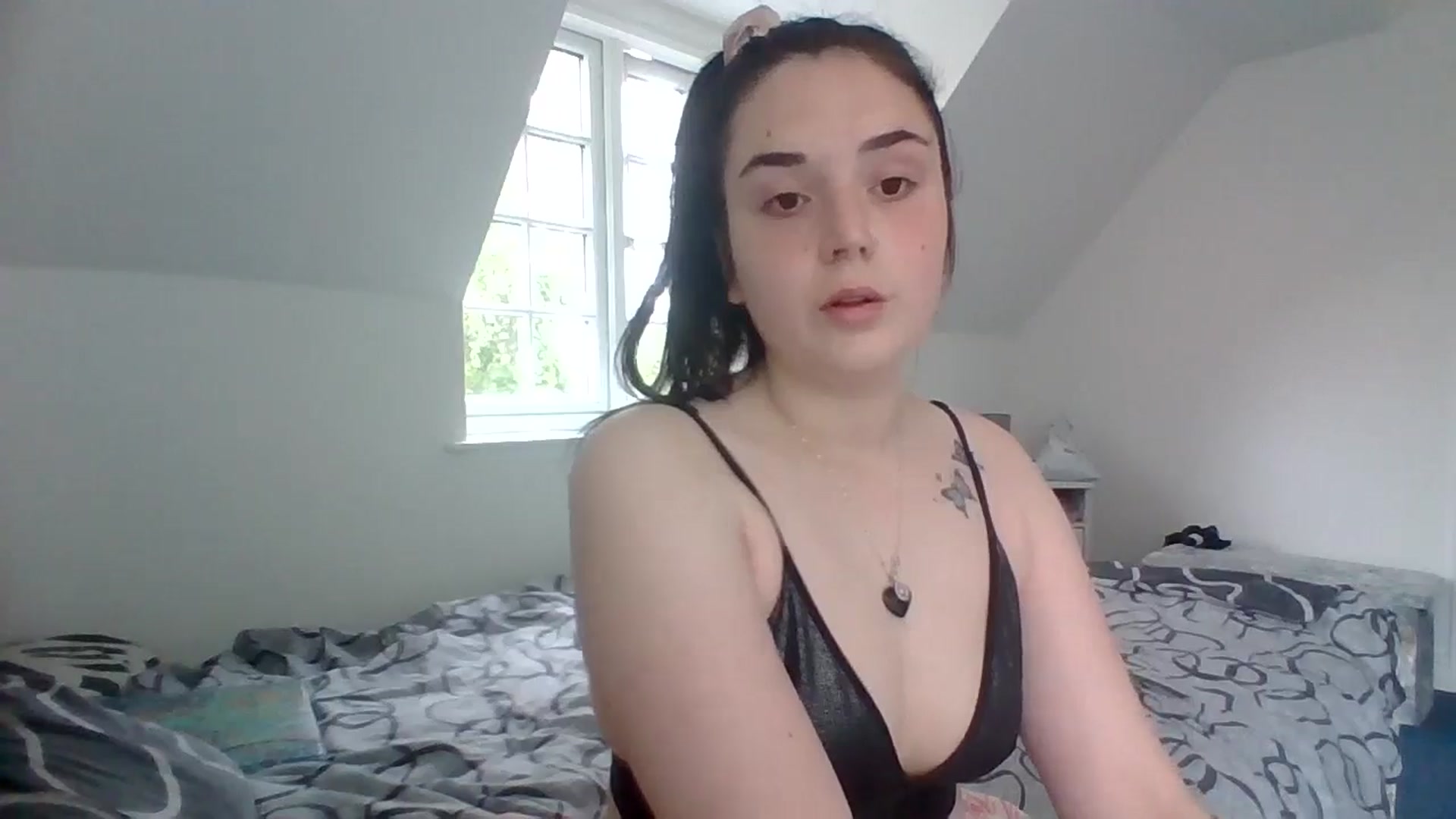 Gallery image thumbnail from bigassbrunxox's myfreecams stream on, 06/15/2024, 11:34 image 16 of 20