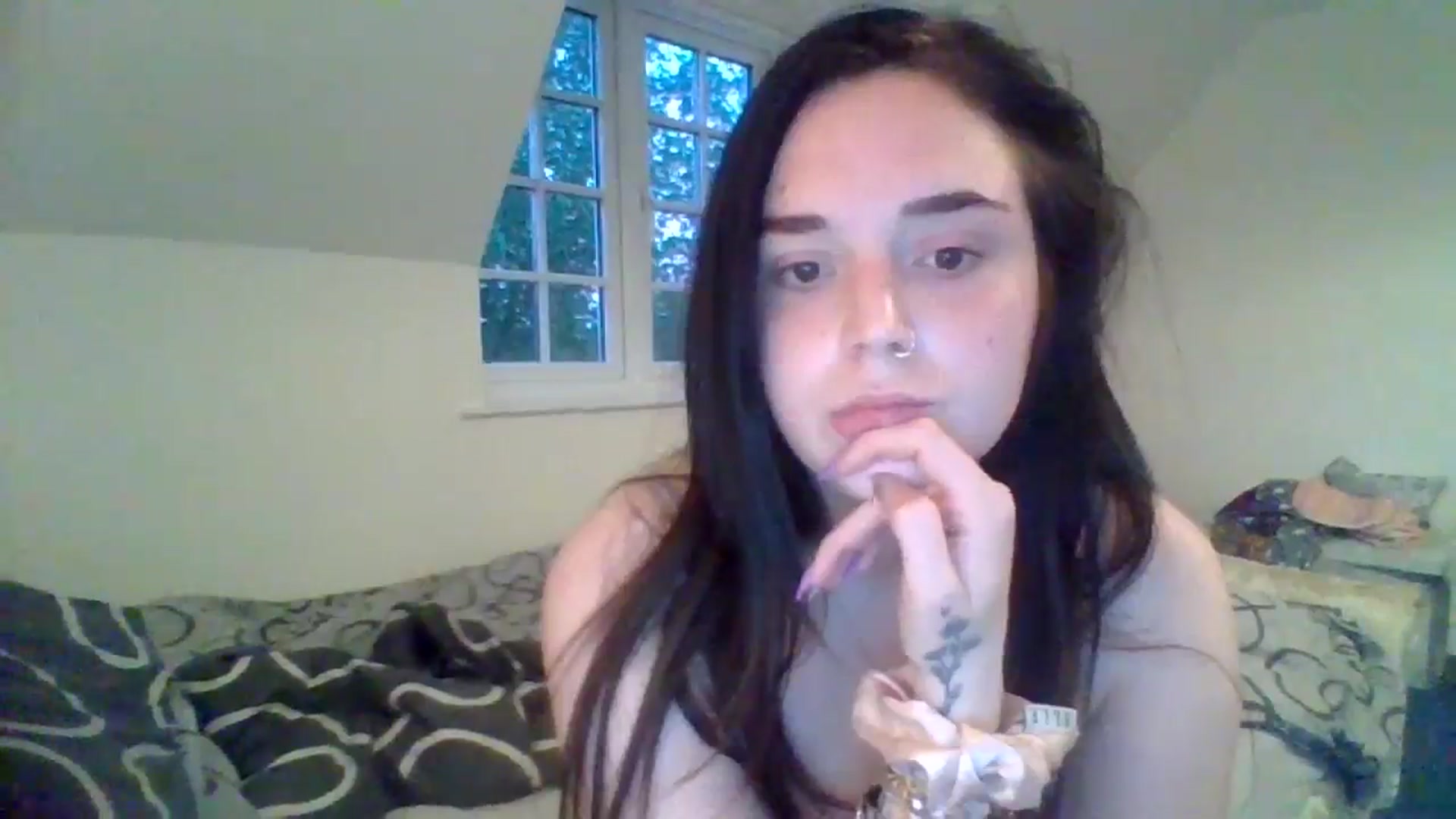 Gallery image thumbnail from bigassbrunxox's myfreecams stream on, 06/17/2024, 20:33 image 20 of 20