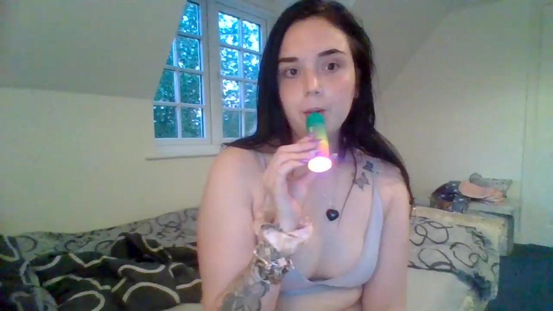 Gallery image thumbnail from bigassbrunxox's myfreecams stream on, 06/17/2024, 20:33 image 13 of 20