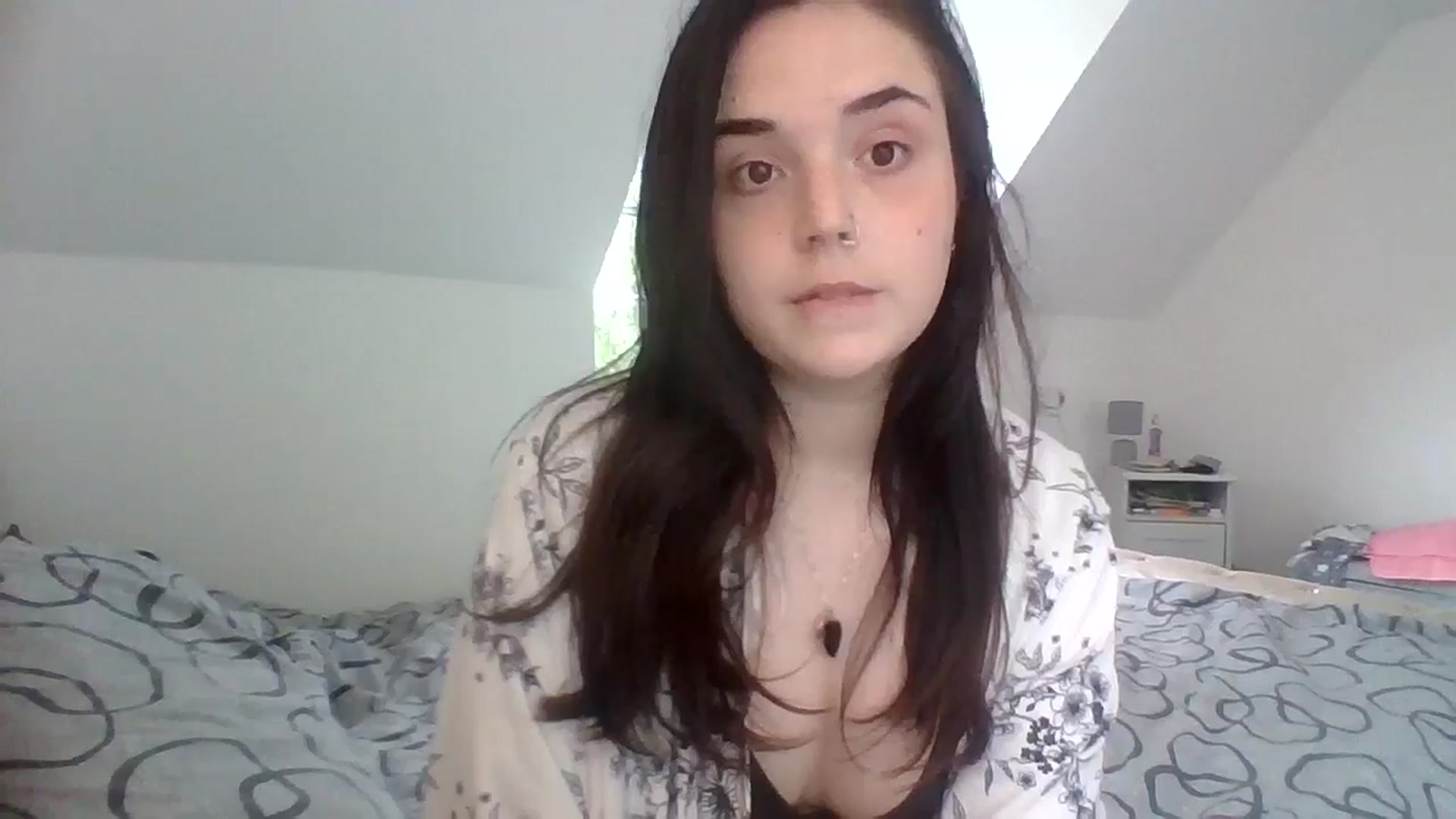Gallery image thumbnail from bigassbrunxox's myfreecams stream on, 06/18/2024, 12:52 image 16 of 20