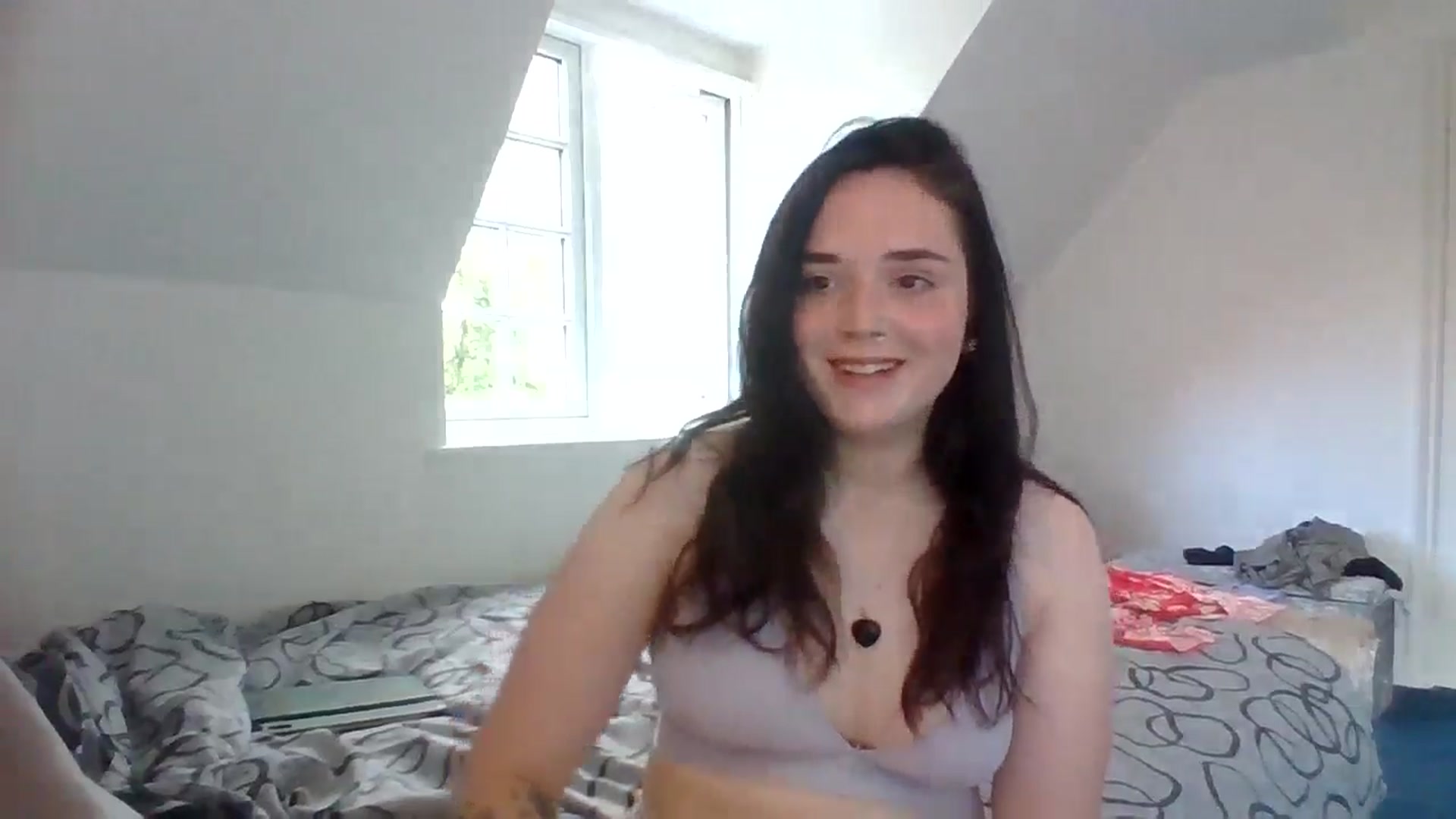 Gallery image thumbnail from bigassbrunxox's myfreecams stream on, 06/23/2024, 15:00 image 9 of 20