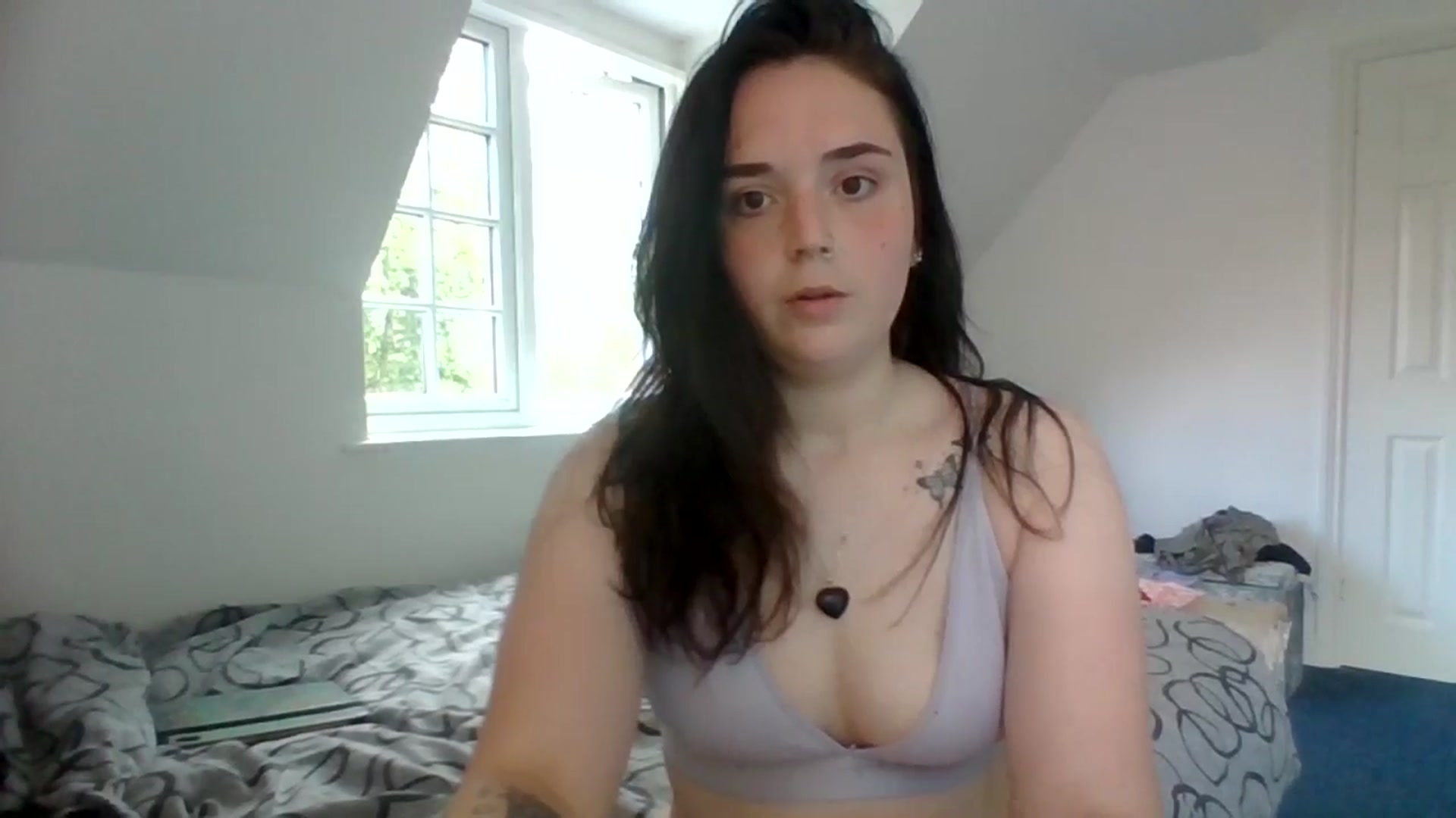 Gallery image thumbnail from bigassbrunxox's myfreecams stream on, 06/23/2024, 15:00 image 2 of 20