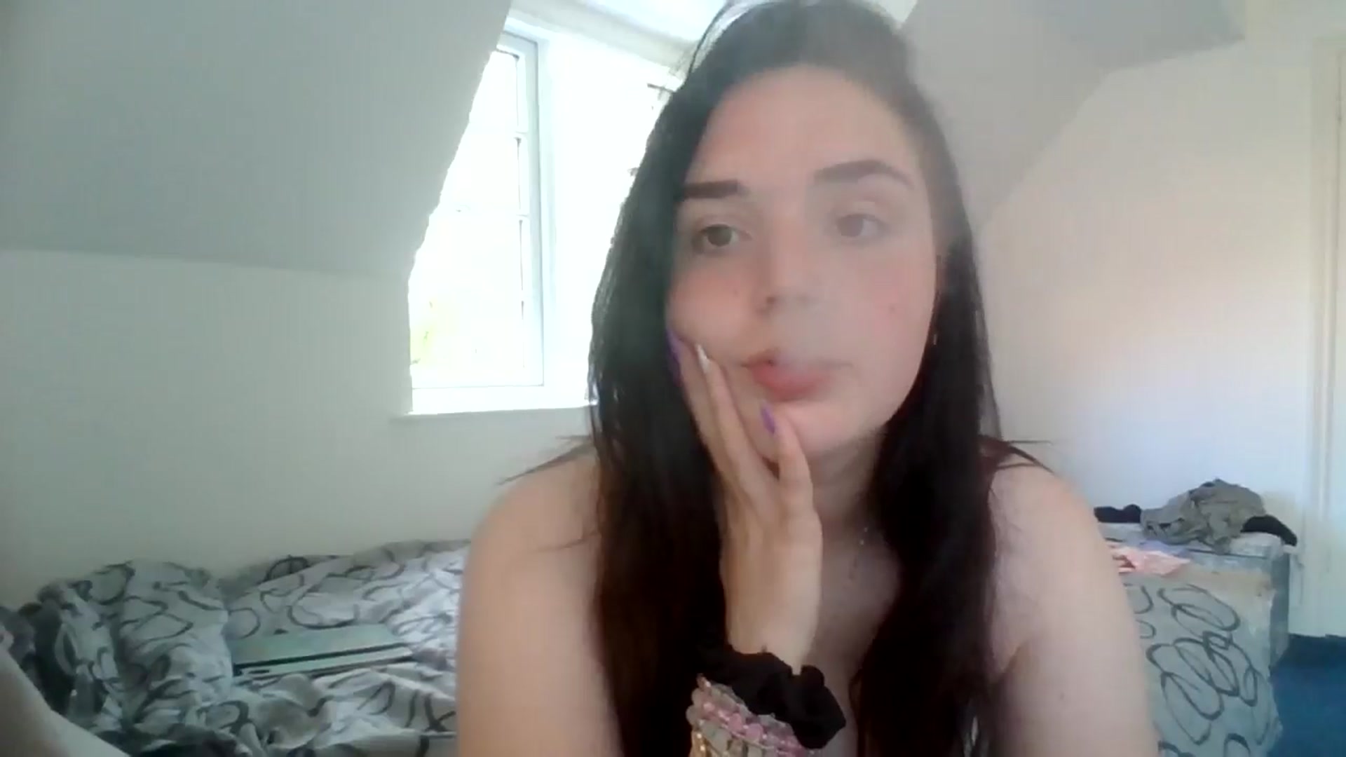 Gallery image thumbnail from bigassbrunxox's myfreecams stream on, 06/23/2024, 15:00 image 12 of 20