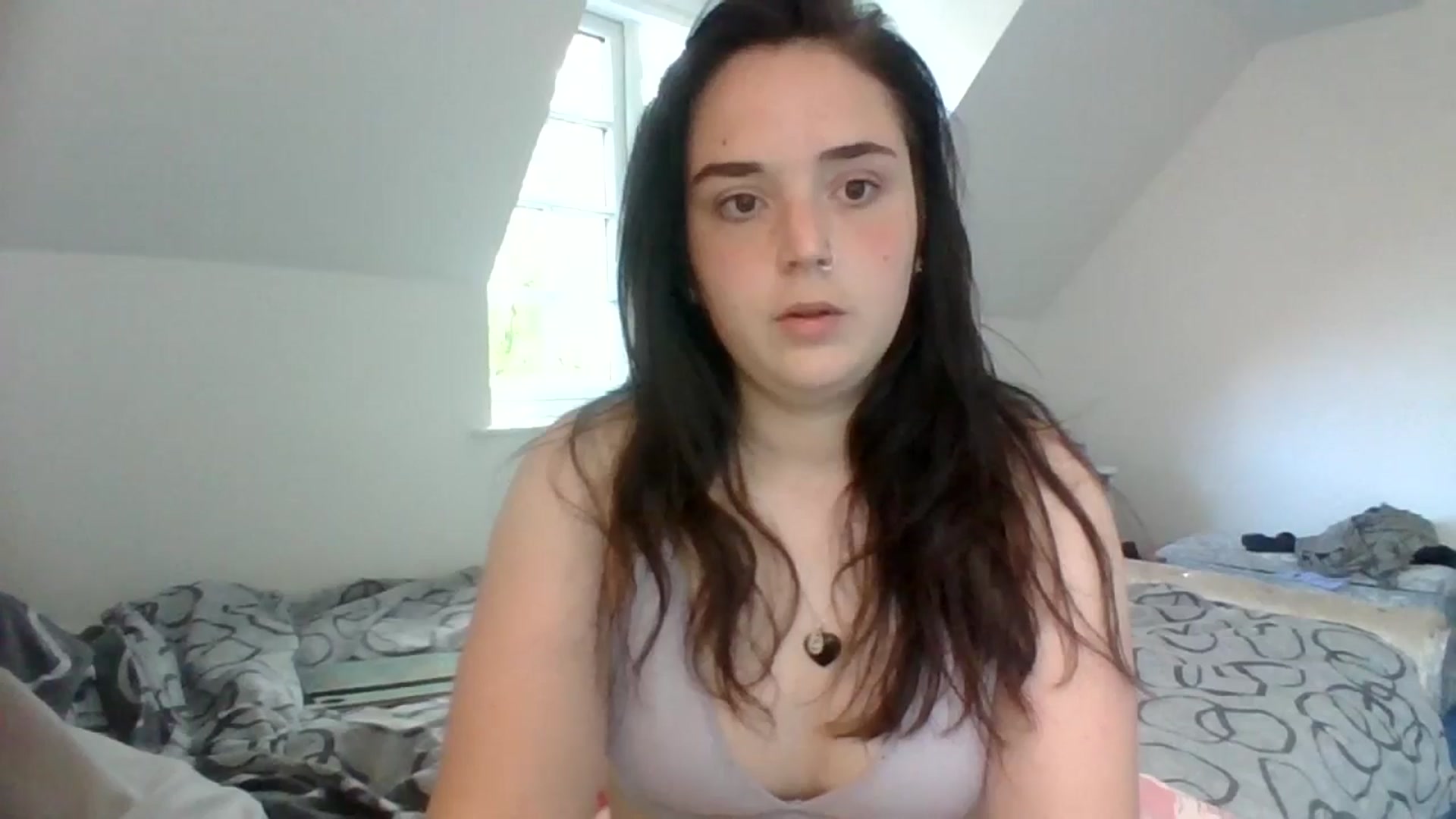 Gallery image thumbnail from bigassbrunxox's myfreecams stream on, 06/23/2024, 15:45 image 14 of 20
