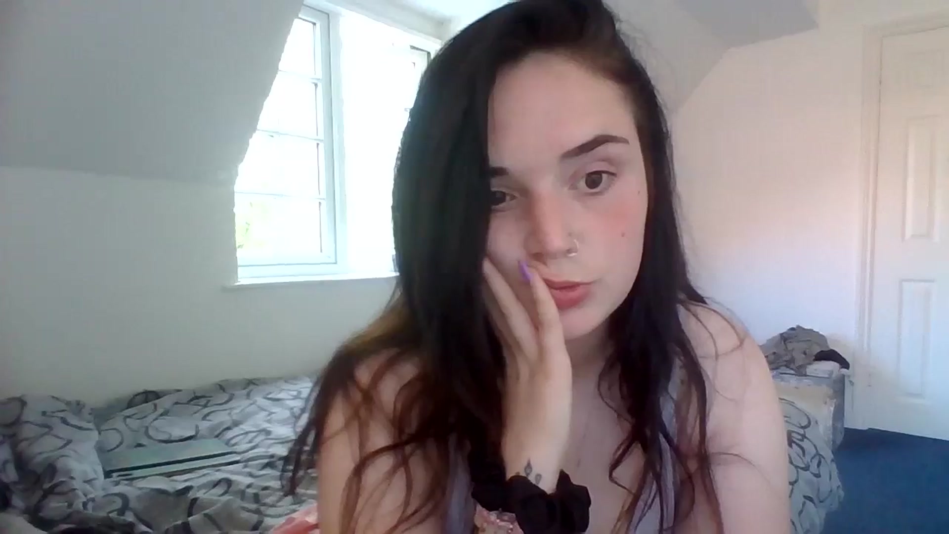 Gallery image thumbnail from bigassbrunxox's myfreecams stream on, 06/23/2024, 15:45 image 6 of 20