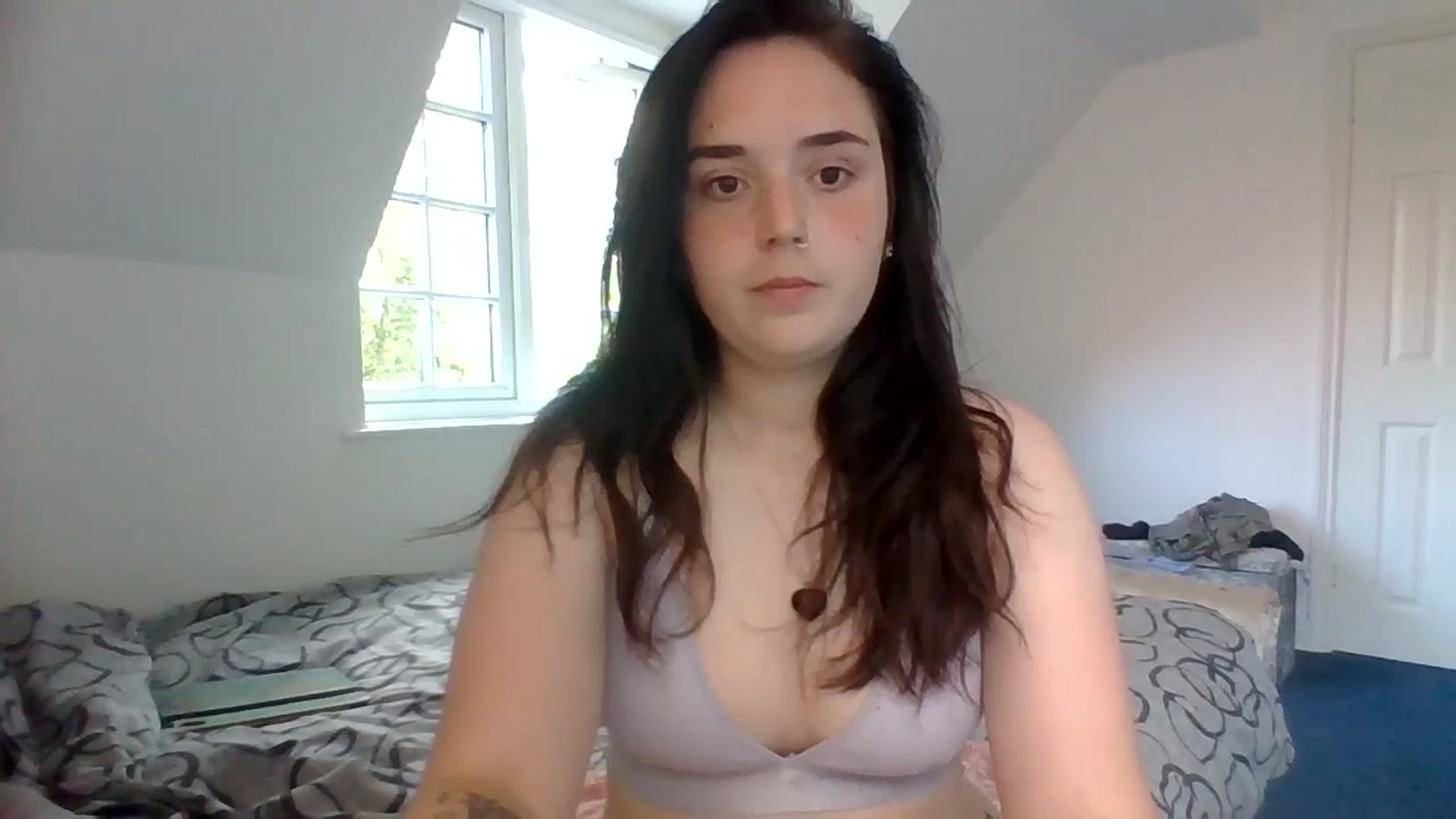 Gallery image thumbnail from bigassbrunxox's myfreecams stream on, 06/23/2024, 15:45 image 12 of 20