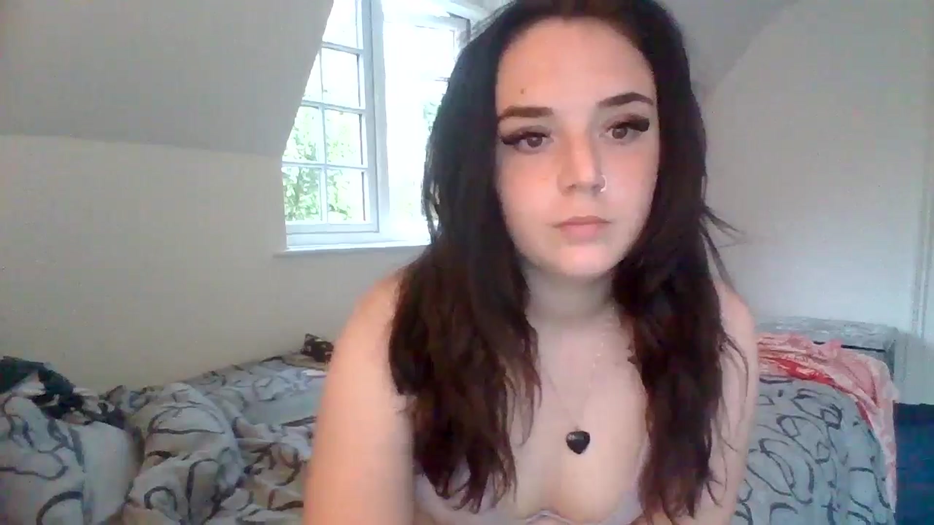 Gallery image thumbnail from bigassbrunxox's myfreecams stream on, 06/24/2024, 19:49 image 3 of 20