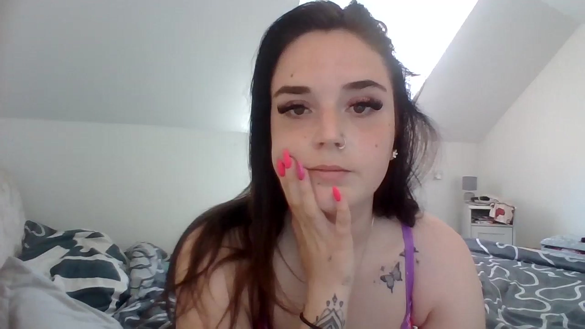 Gallery image thumbnail from bigassbrunxox's myfreecams stream on, 06/26/2024, 13:12 image 6 of 20