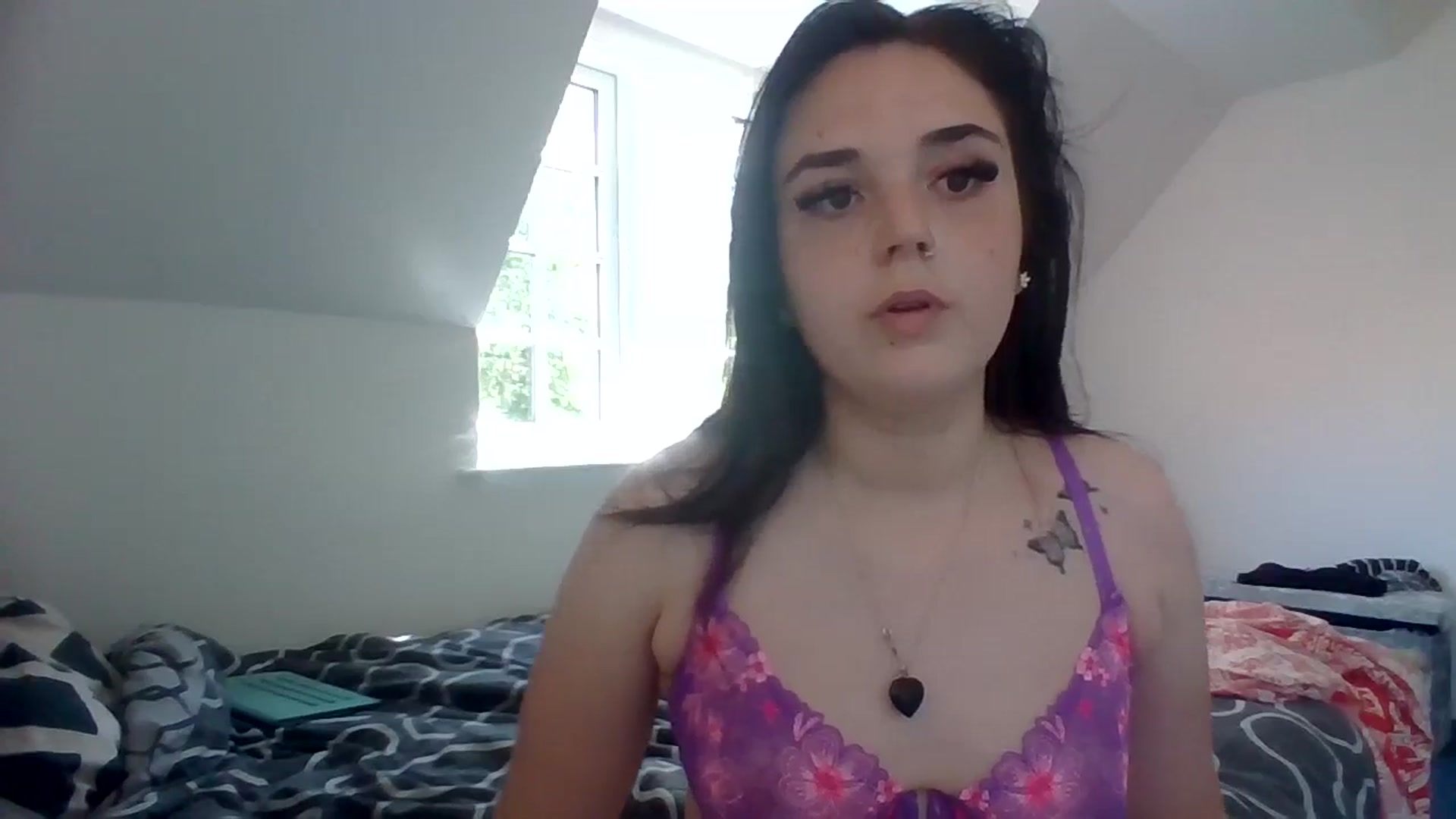Gallery image thumbnail from bigassbrunxox's myfreecams stream on, 06/26/2024, 13:12 image 14 of 20