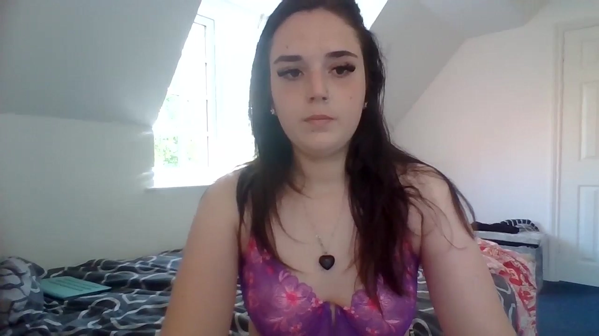 Gallery image thumbnail from bigassbrunxox's myfreecams stream on, 06/26/2024, 13:12 image 17 of 20