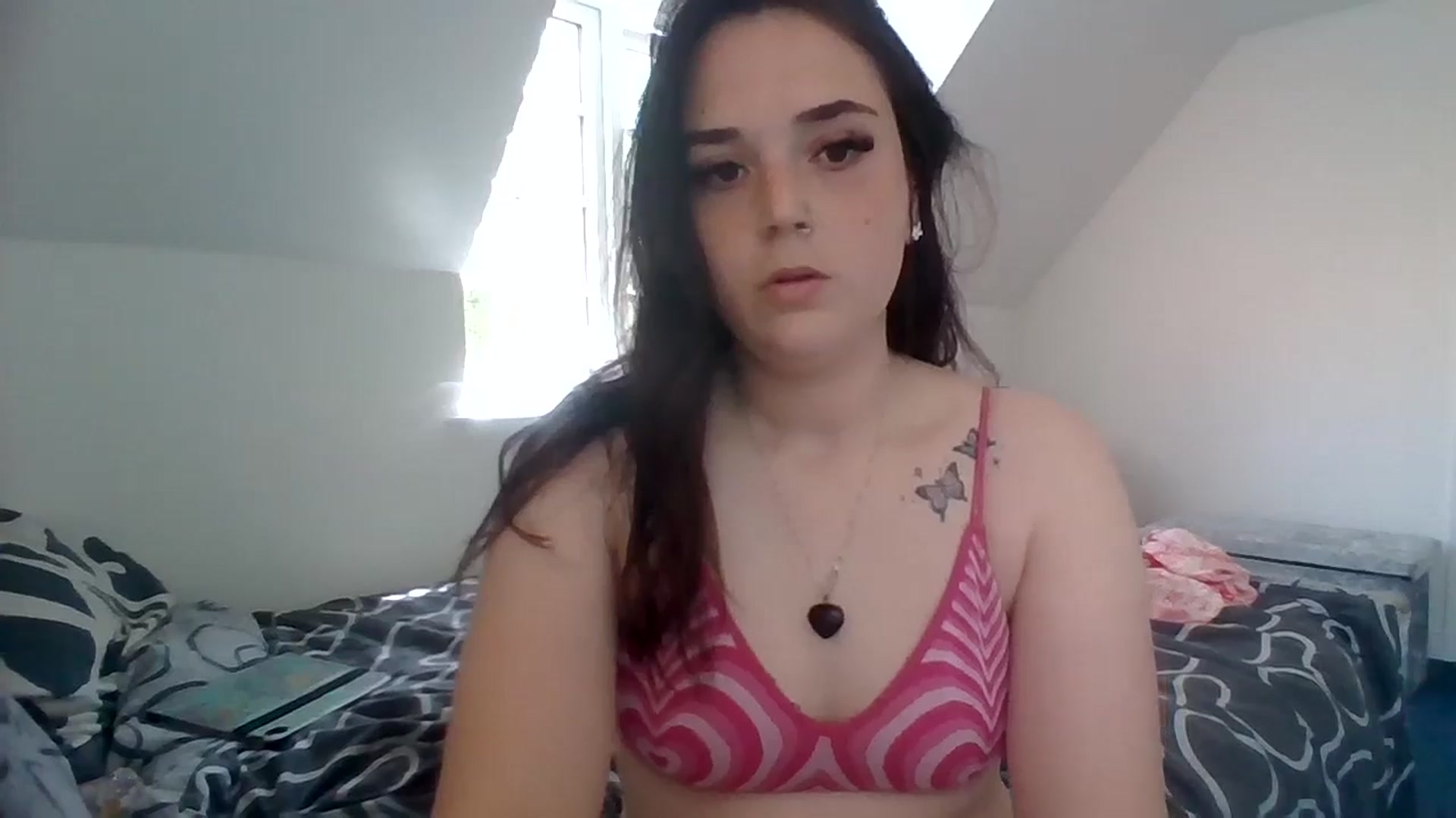 Gallery image thumbnail from bigassbrunxox's myfreecams stream on, 06/27/2024, 13:21 image 5 of 20