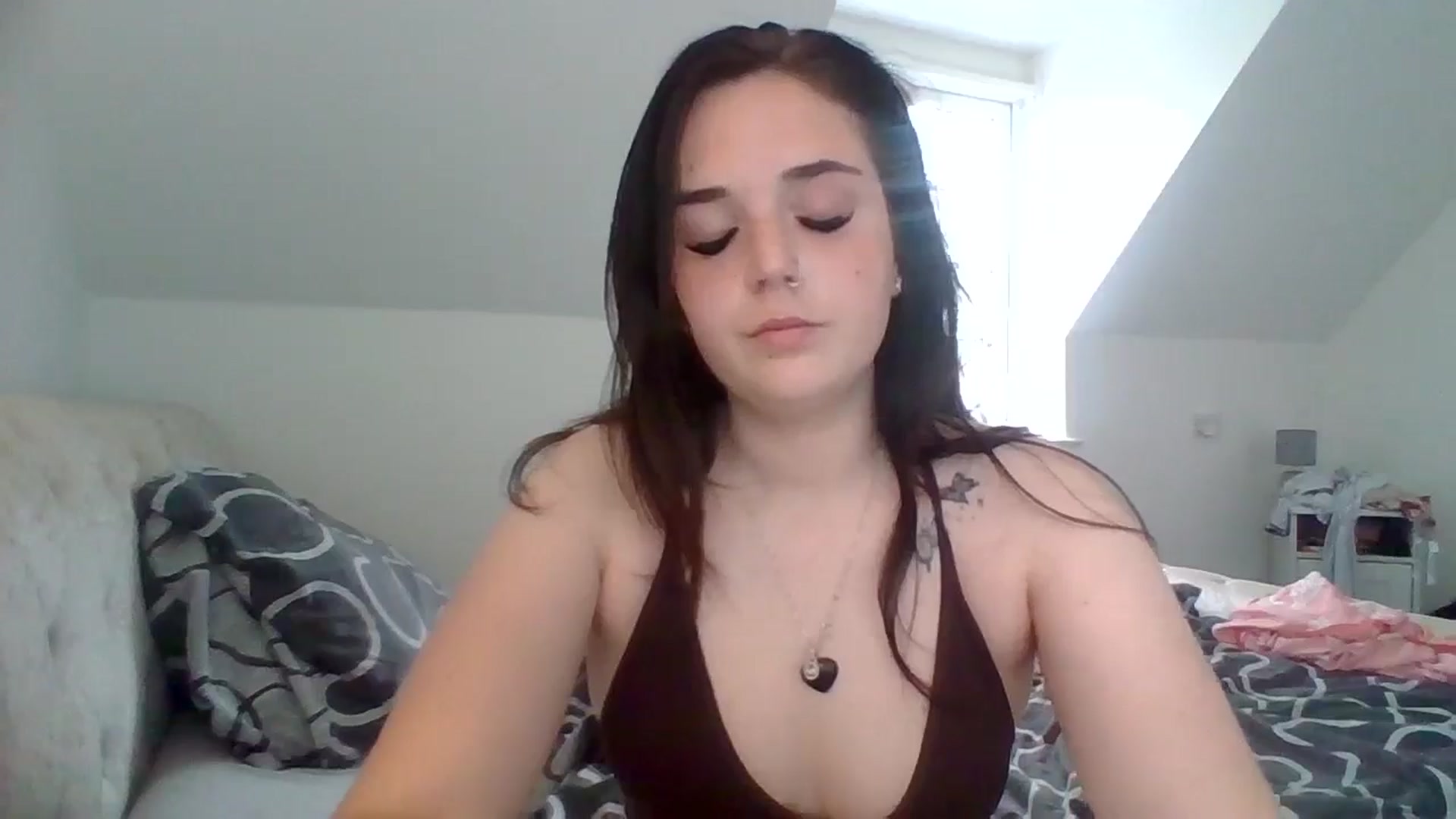 Gallery image thumbnail from bigassbrunxox's myfreecams stream on, 06/28/2024, 14:45 image 5 of 20