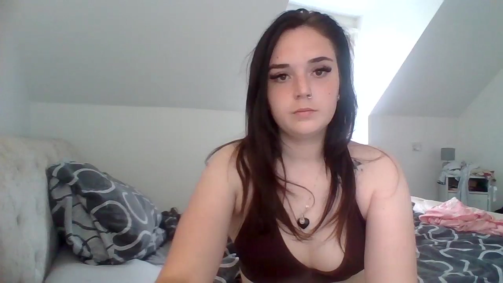 Gallery image thumbnail from bigassbrunxox's myfreecams stream on, 06/28/2024, 14:45 image 9 of 20
