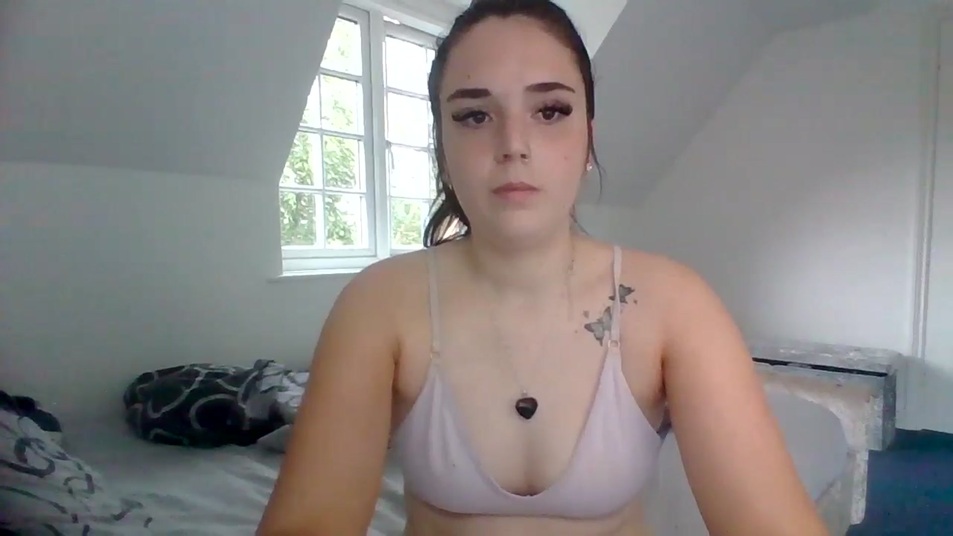 Gallery image thumbnail from bigassbrunxox's myfreecams stream on, 06/30/2024, 13:26 image 14 of 20