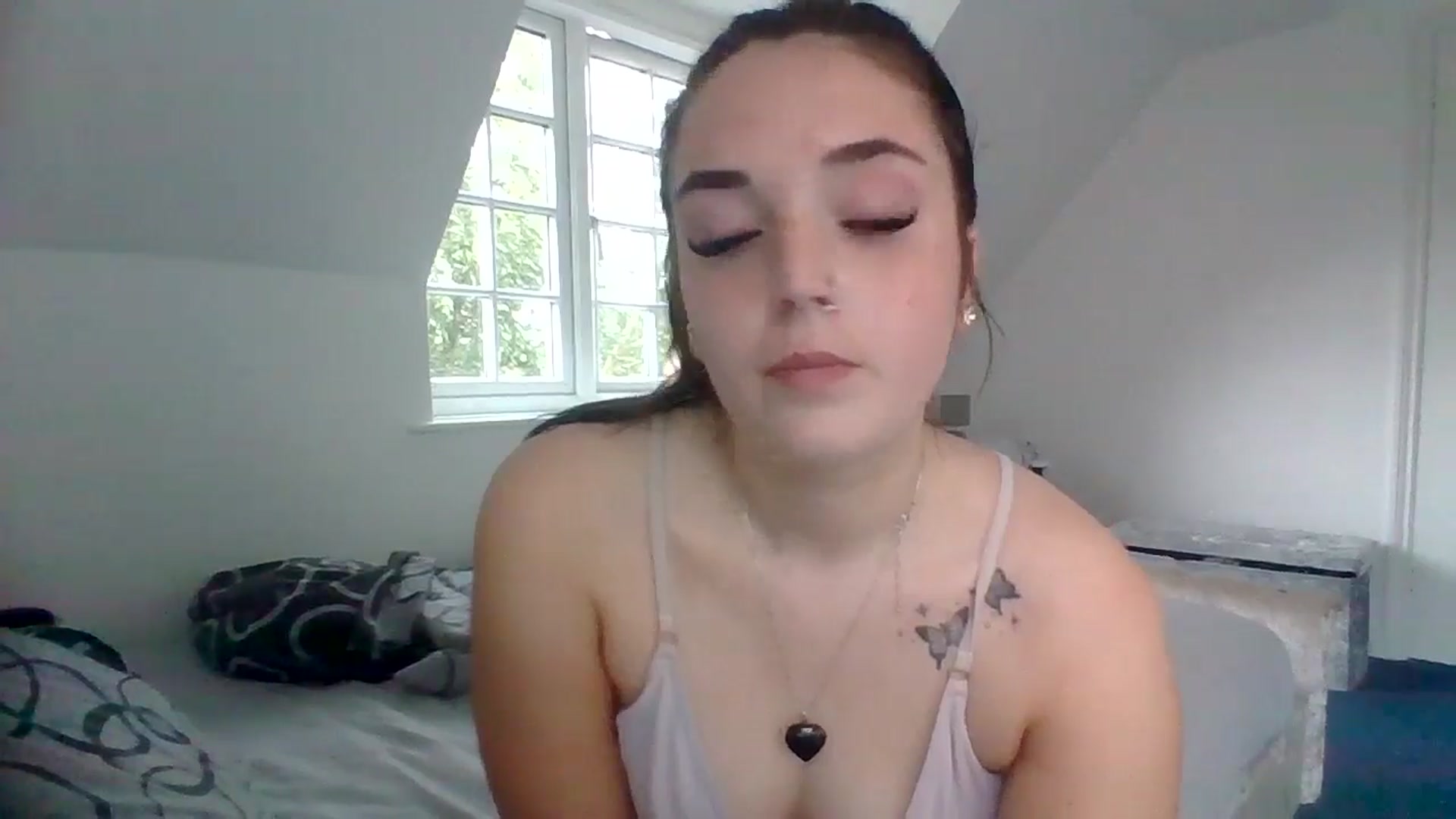 Gallery image thumbnail from bigassbrunxox's myfreecams stream on, 06/30/2024, 13:26 image 15 of 20