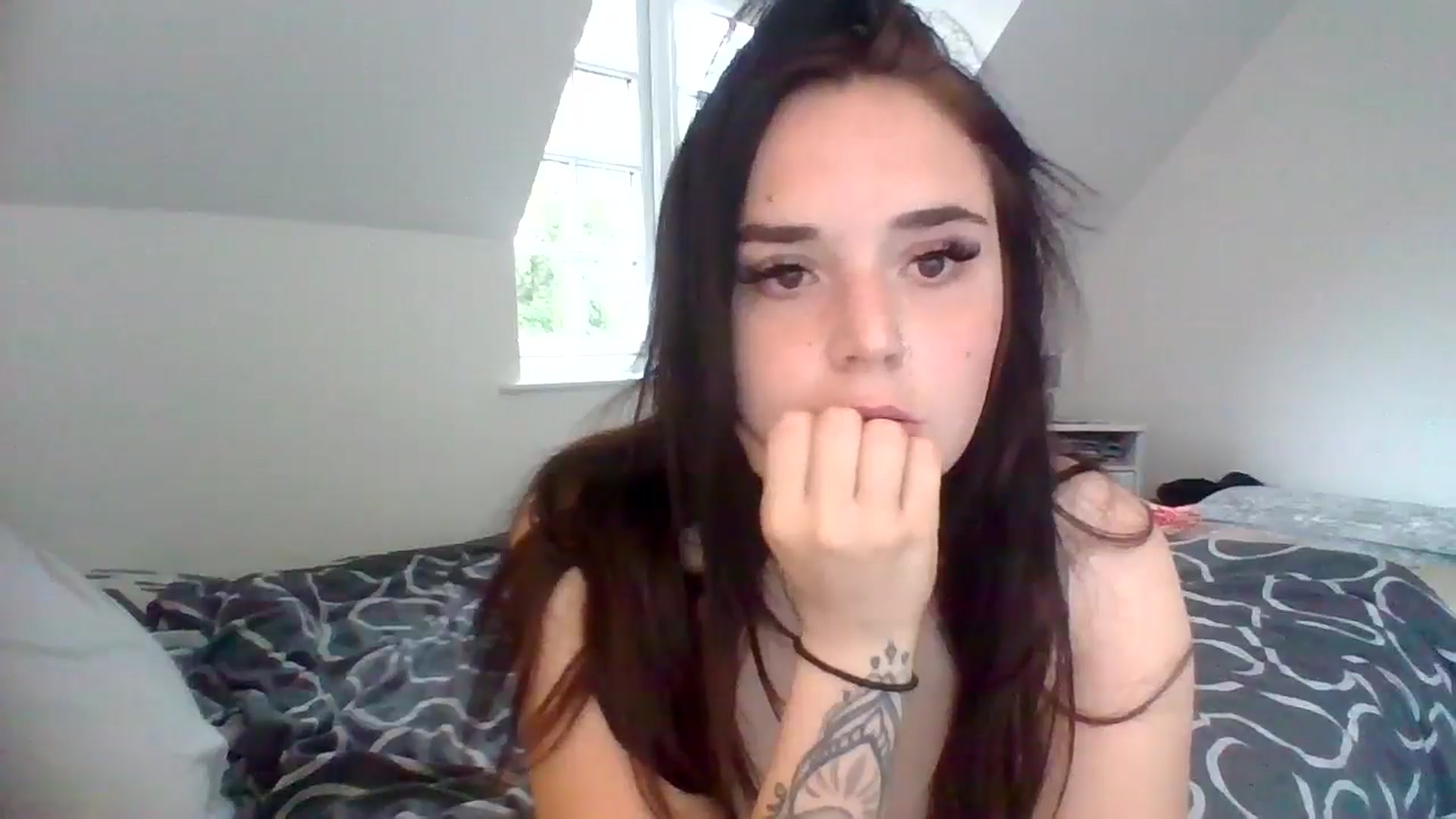 Gallery image thumbnail from bigassbrunxox's myfreecams stream on, 07/05/2024, 16:21 image 4 of 20