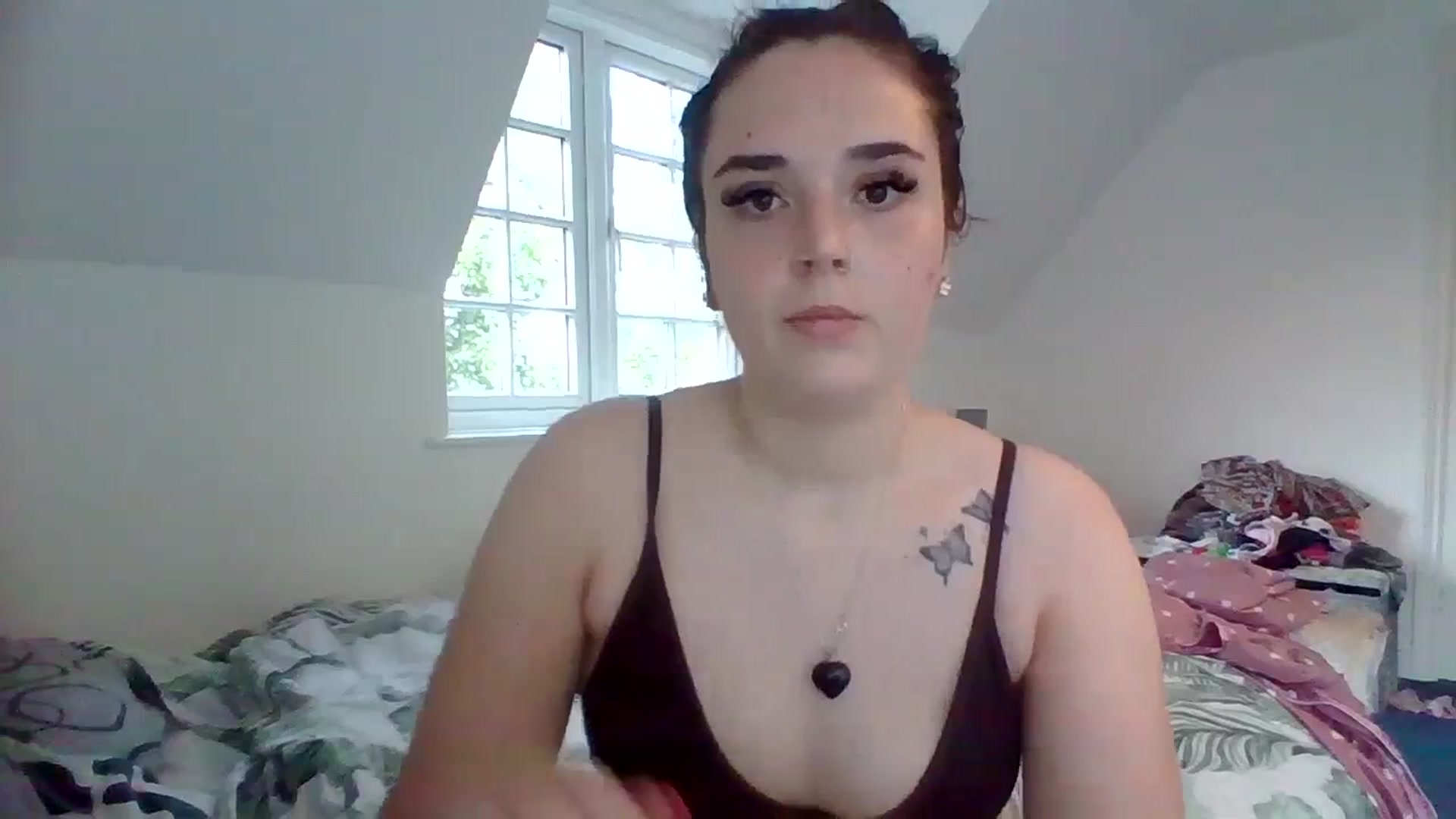 Gallery image thumbnail from bigassbrunxox's myfreecams stream on, 07/06/2024, 18:00 image 18 of 20