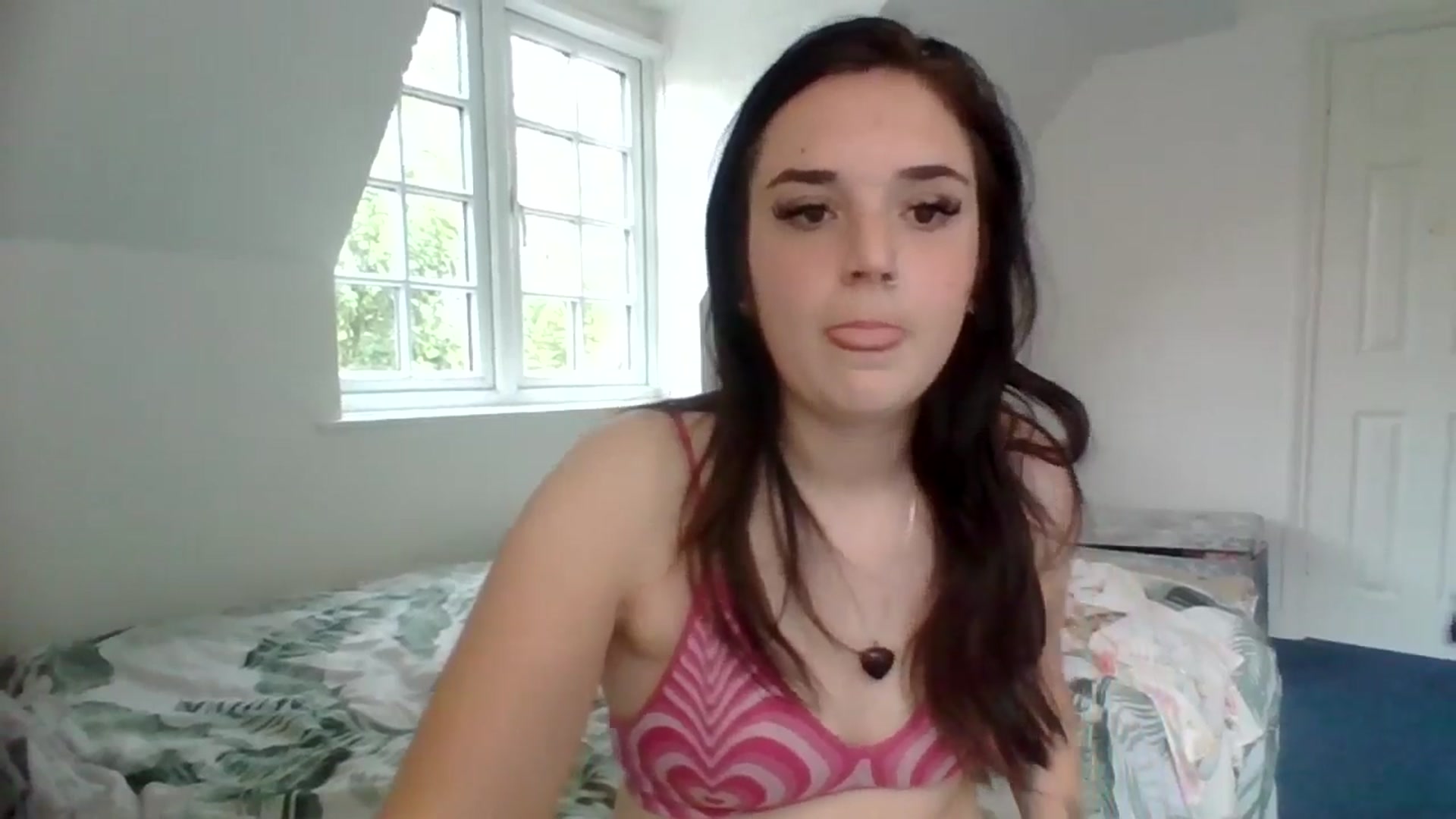 Gallery image thumbnail from bigassbrunxox's myfreecams stream on, 07/08/2024, 13:29 image 12 of 20