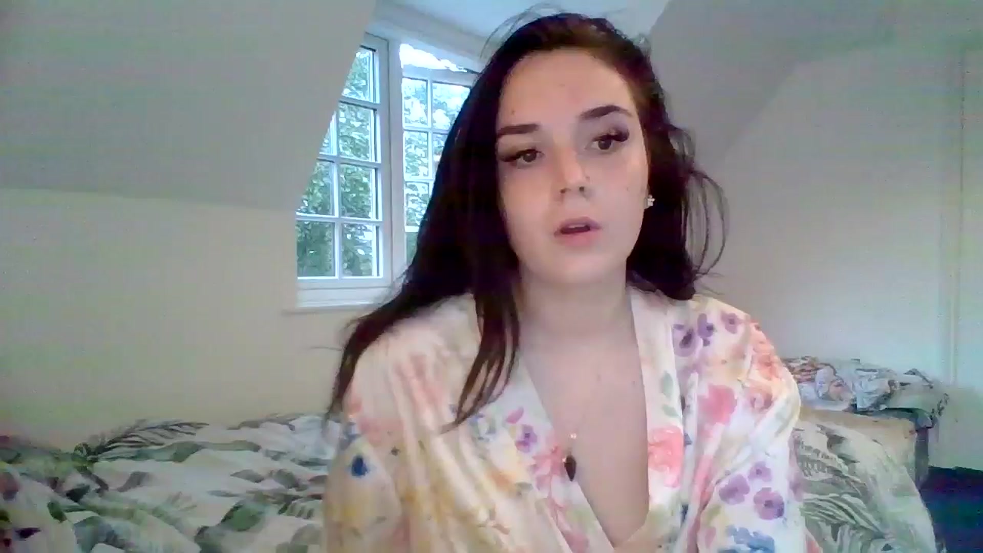 Gallery image thumbnail from bigassbrunxox's myfreecams stream on, 07/09/2024, 19:28 image 1 of 20