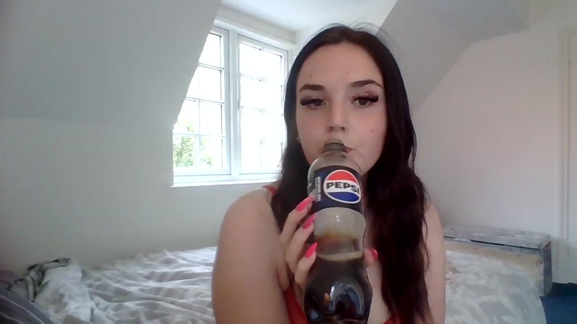 Gallery image thumbnail from bigassbrunxox's myfreecams stream on, 07/14/2024, 15:25 image 10 of 20
