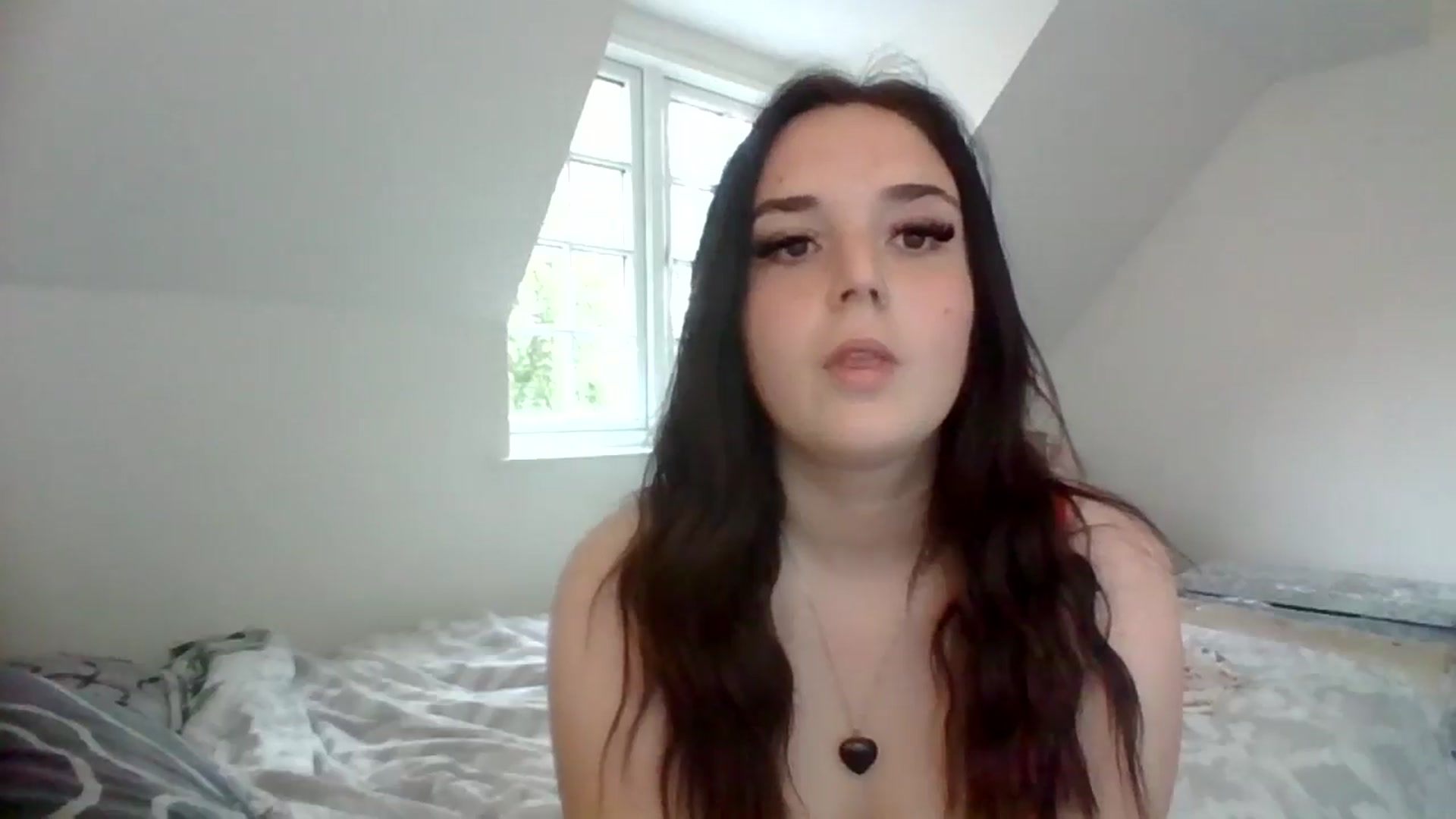 Gallery image thumbnail from bigassbrunxox's myfreecams stream on, 07/14/2024, 15:25 image 8 of 20