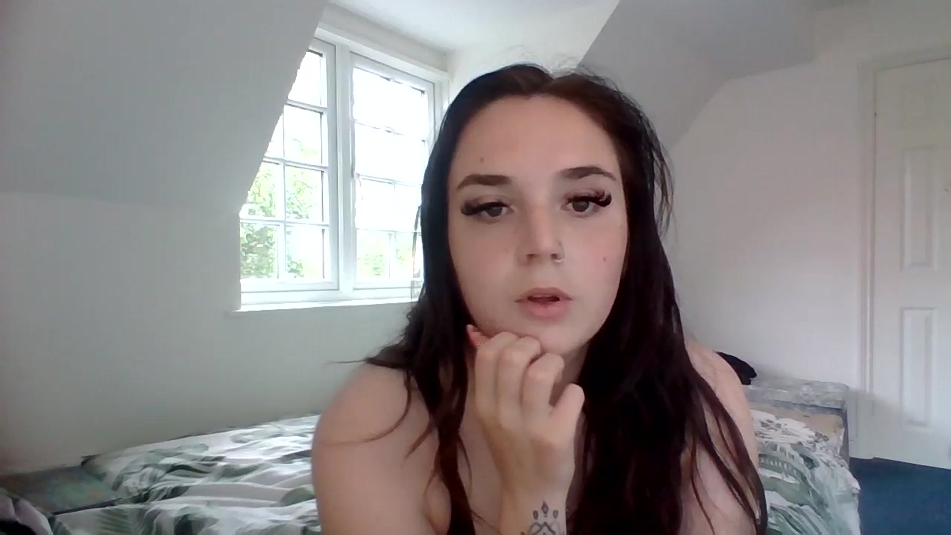 Gallery image thumbnail from bigassbrunxox's myfreecams stream on, 07/17/2024, 13:05 image 3 of 20