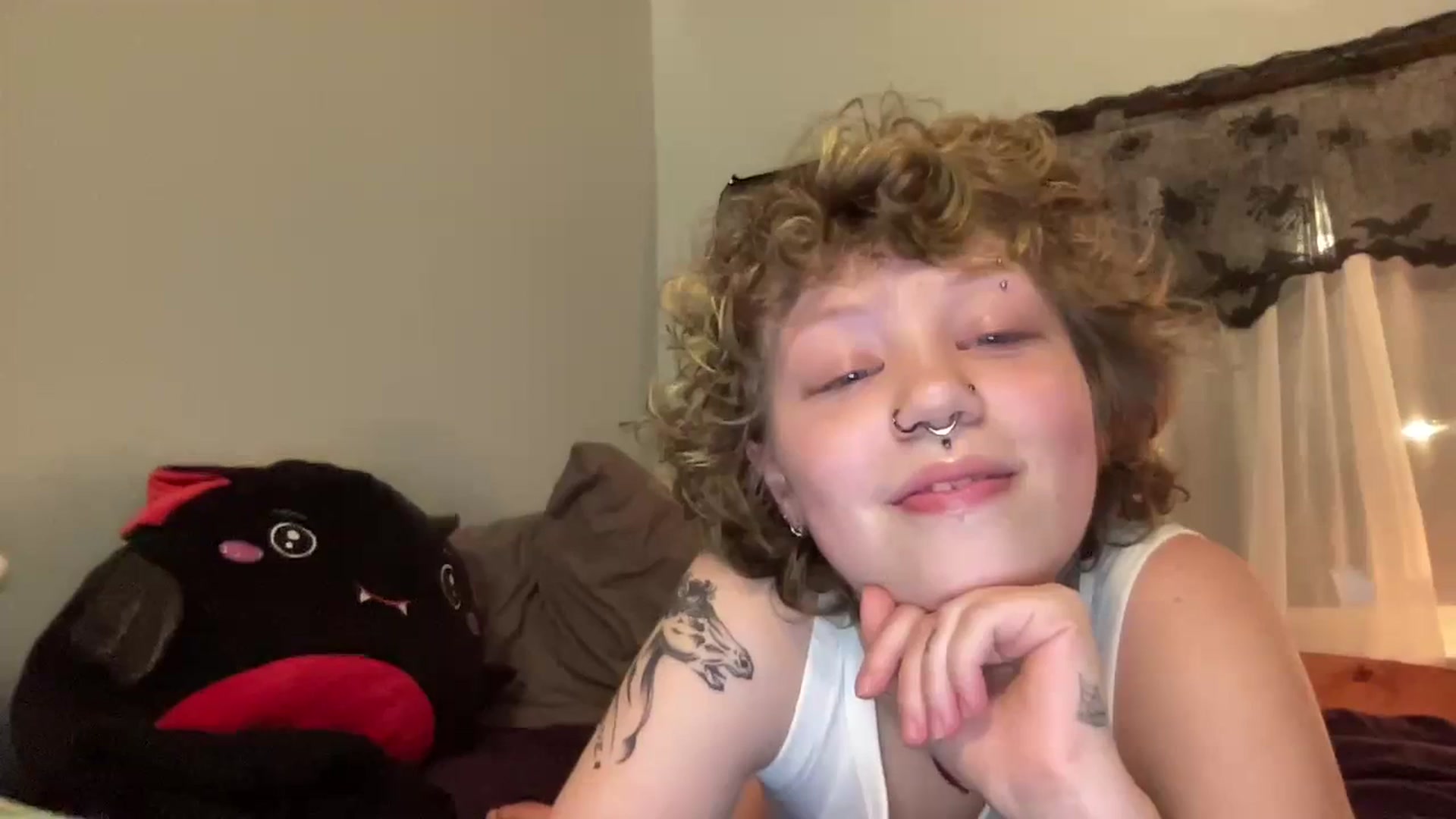 Gallery image thumbnail from bigbootynsfw's myfreecams stream on, 01/14/2024, 02:00 image 13 of 20