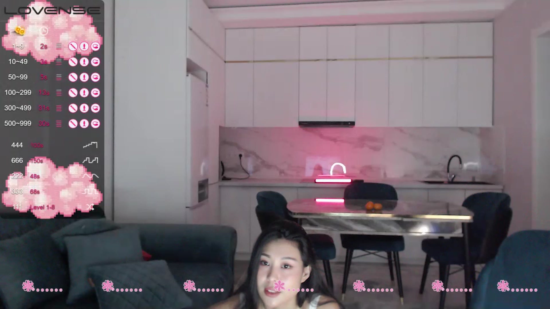 Gallery image thumbnail from bilberry__'s myfreecams stream on, 11/15/2022, 09:17 image 6 of 20