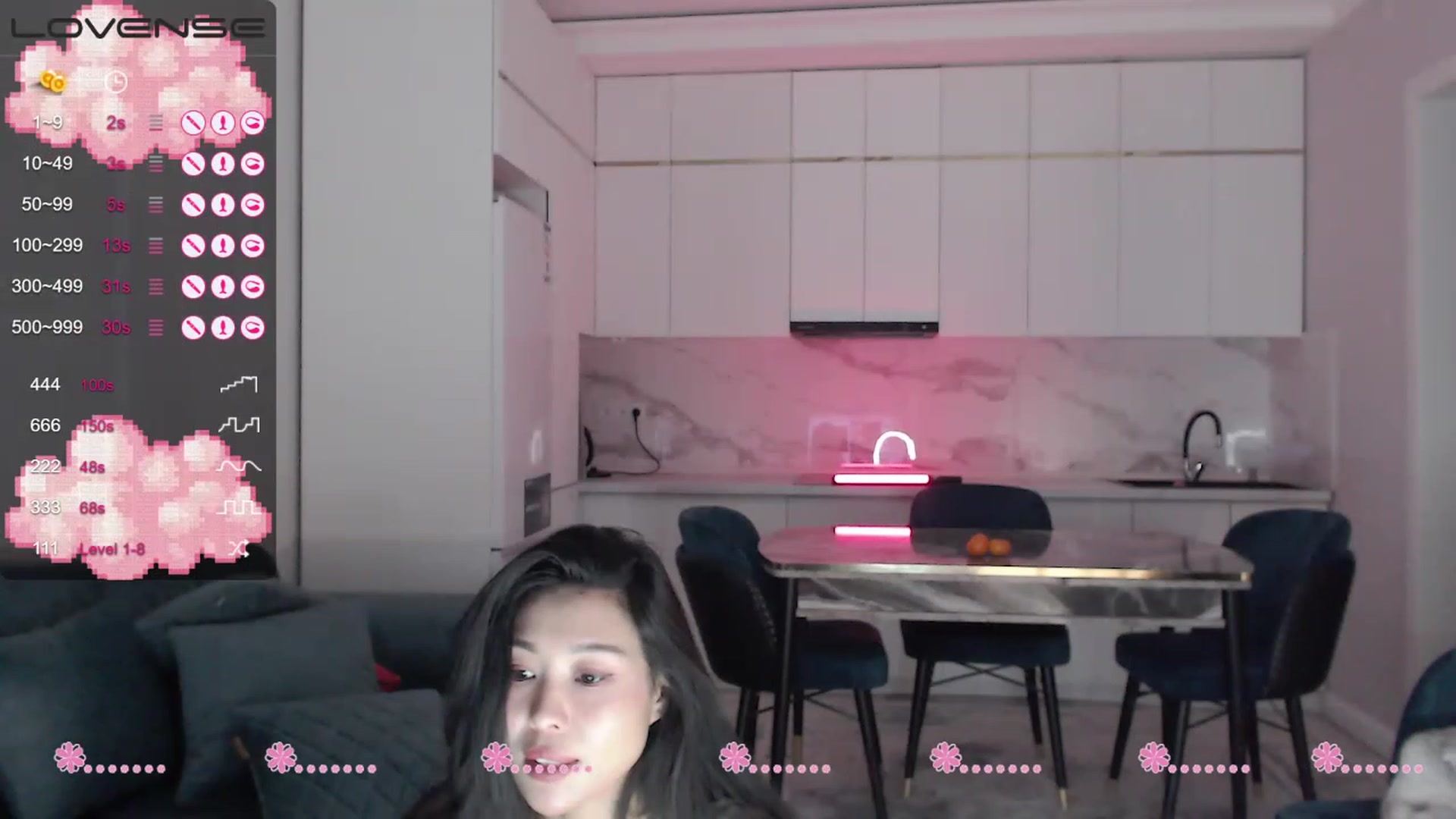 Gallery image thumbnail from bilberry__'s myfreecams stream on, 11/15/2022, 09:17 image 1 of 20