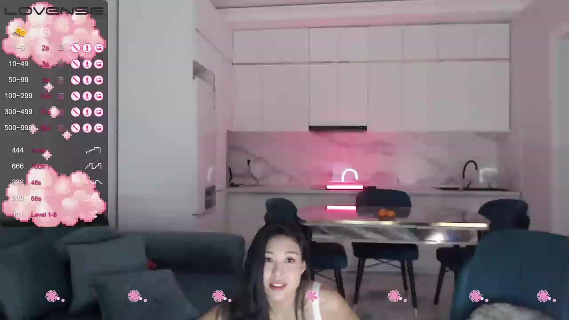 Gallery image thumbnail from bilberry__'s myfreecams stream on, 11/15/2022, 09:17 image 5 of 20