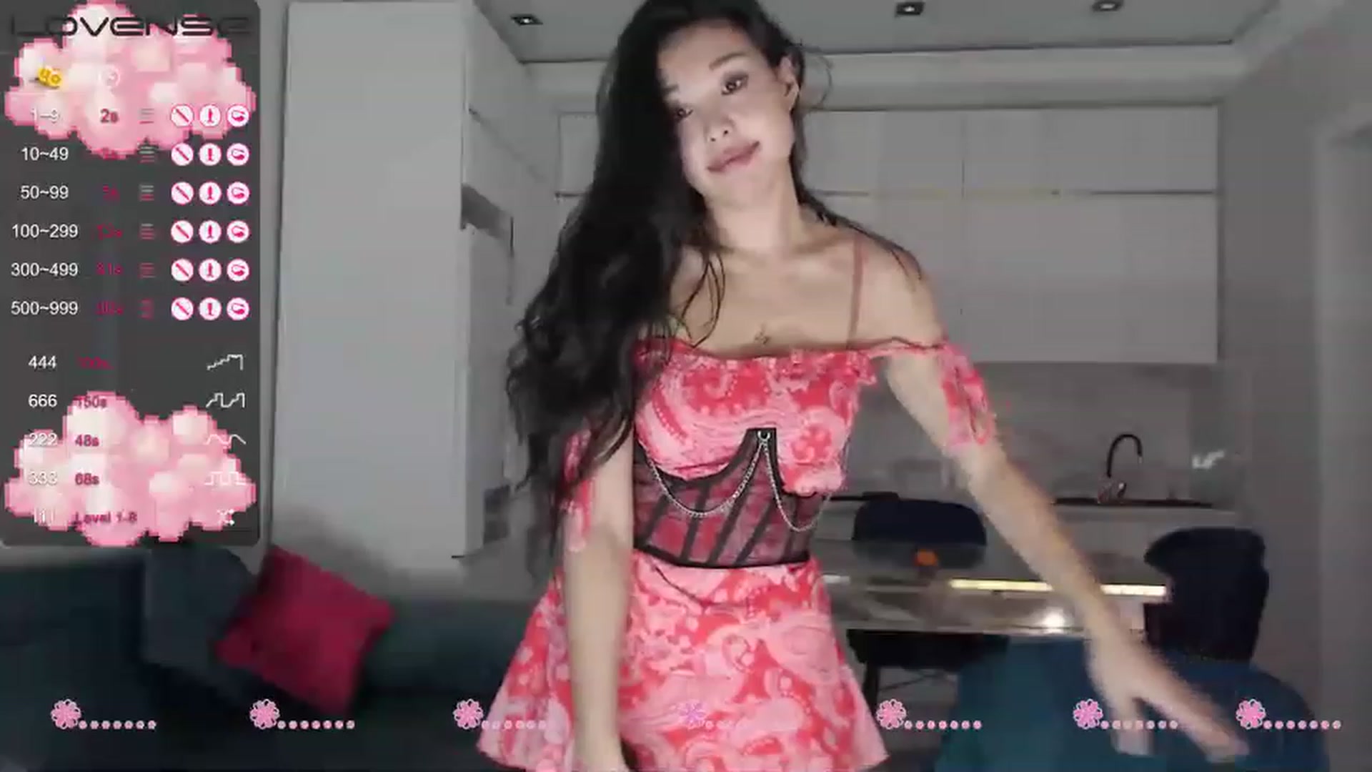 Gallery image thumbnail from bilberry__'s myfreecams stream on, 11/15/2022, 14:58 image 11 of 20