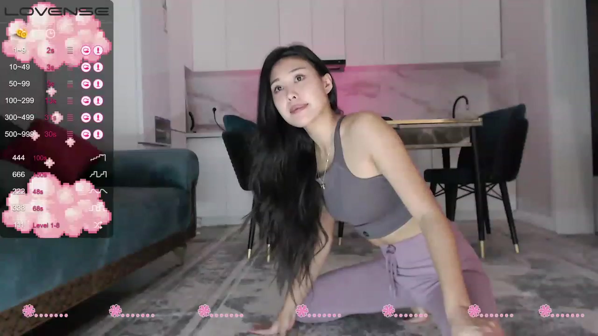 Gallery image thumbnail from bilberry__'s myfreecams stream on, 11/15/2022, 17:10 image 13 of 20