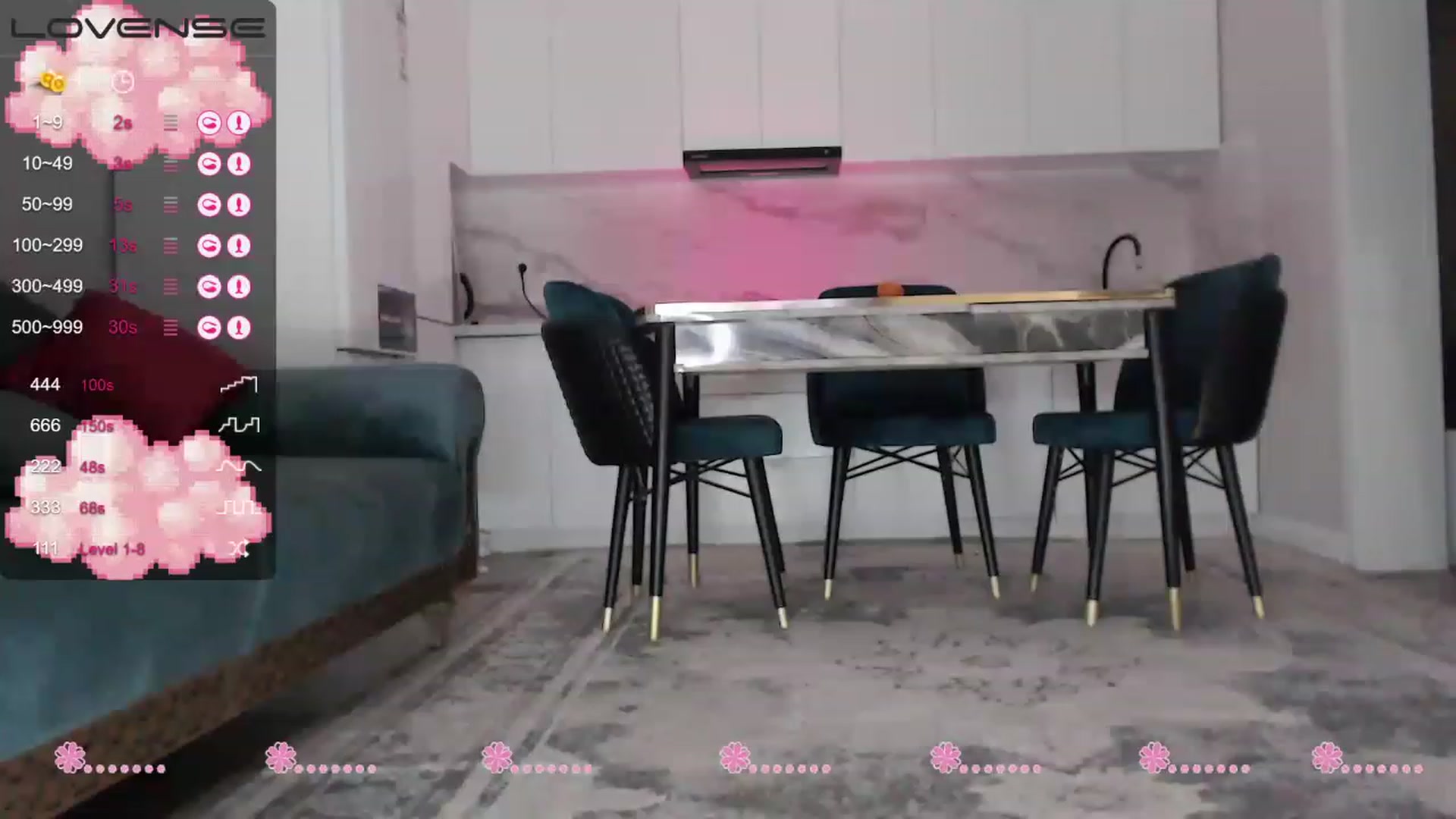 Gallery image thumbnail from bilberry__'s myfreecams stream on, 11/15/2022, 17:10 image 17 of 20