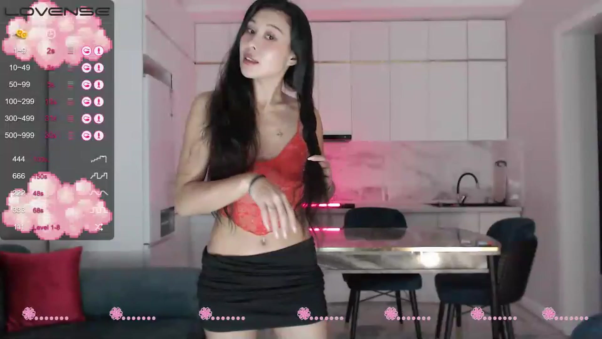 Gallery image thumbnail from bilberry__'s myfreecams stream on, 11/17/2022, 21:56 image 11 of 20
