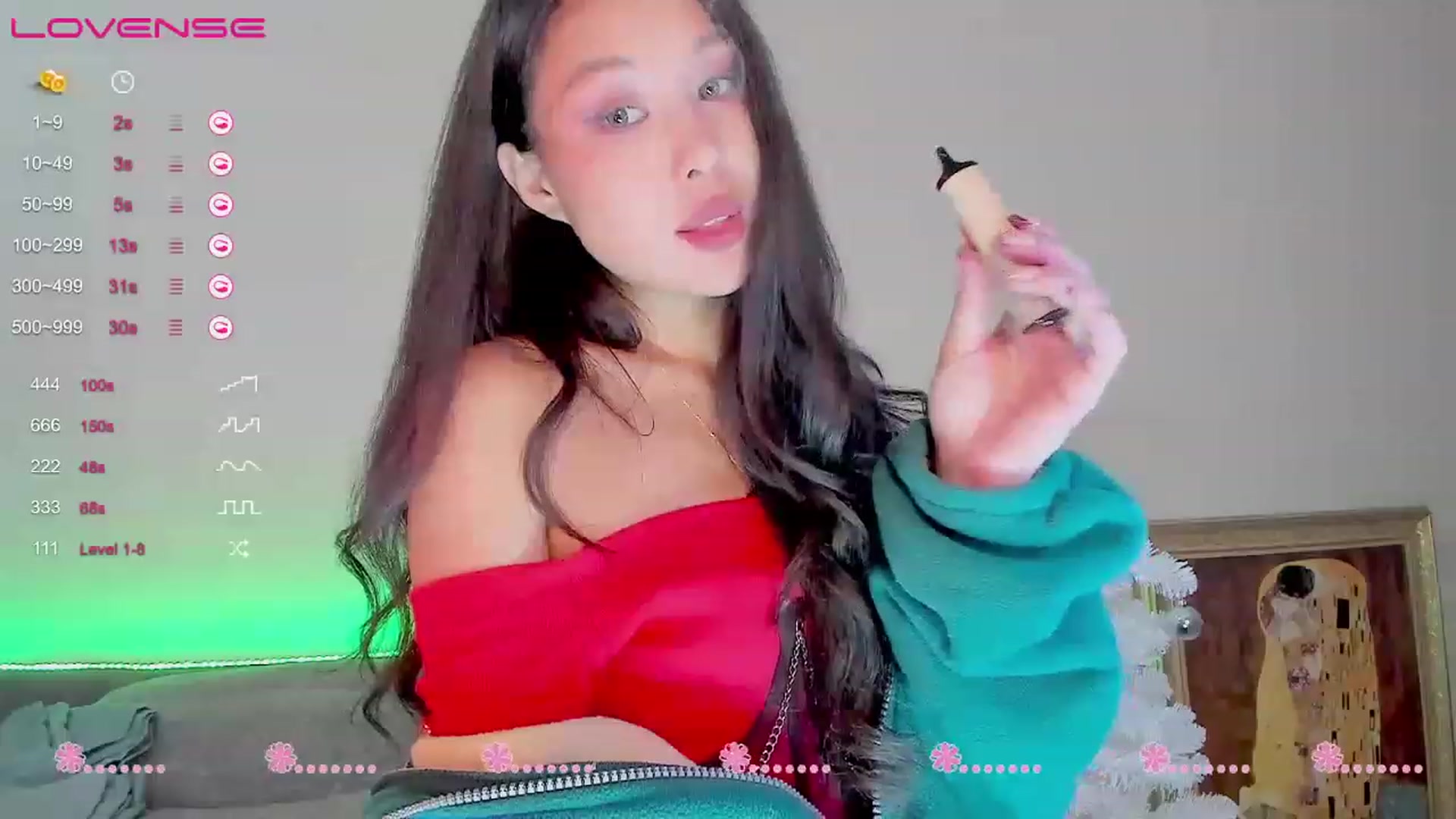 Gallery image thumbnail from bilberry__'s myfreecams stream on, 12/30/2022, 01:42 image 6 of 20